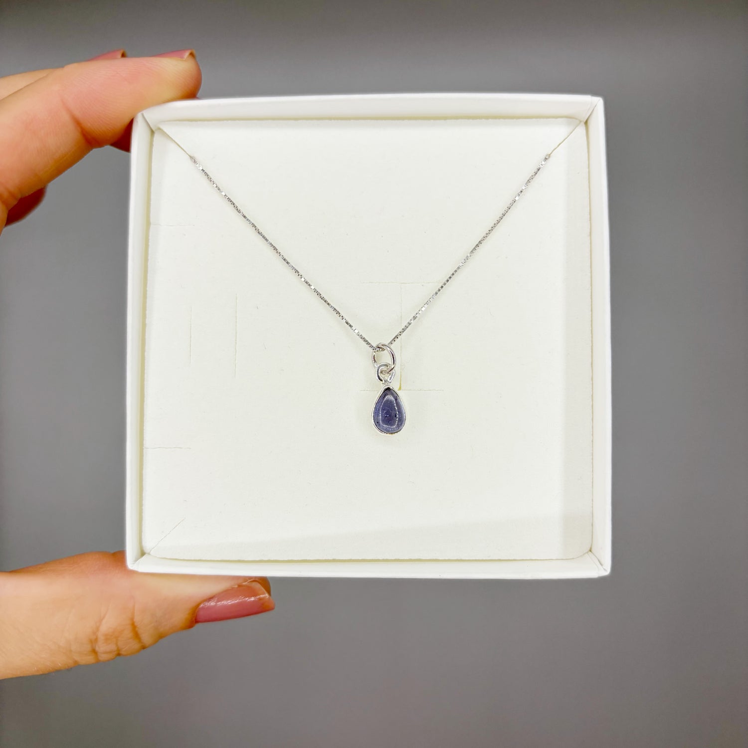 Ciondolo Punto Luce Tanzanite Argento 925 - A goccia