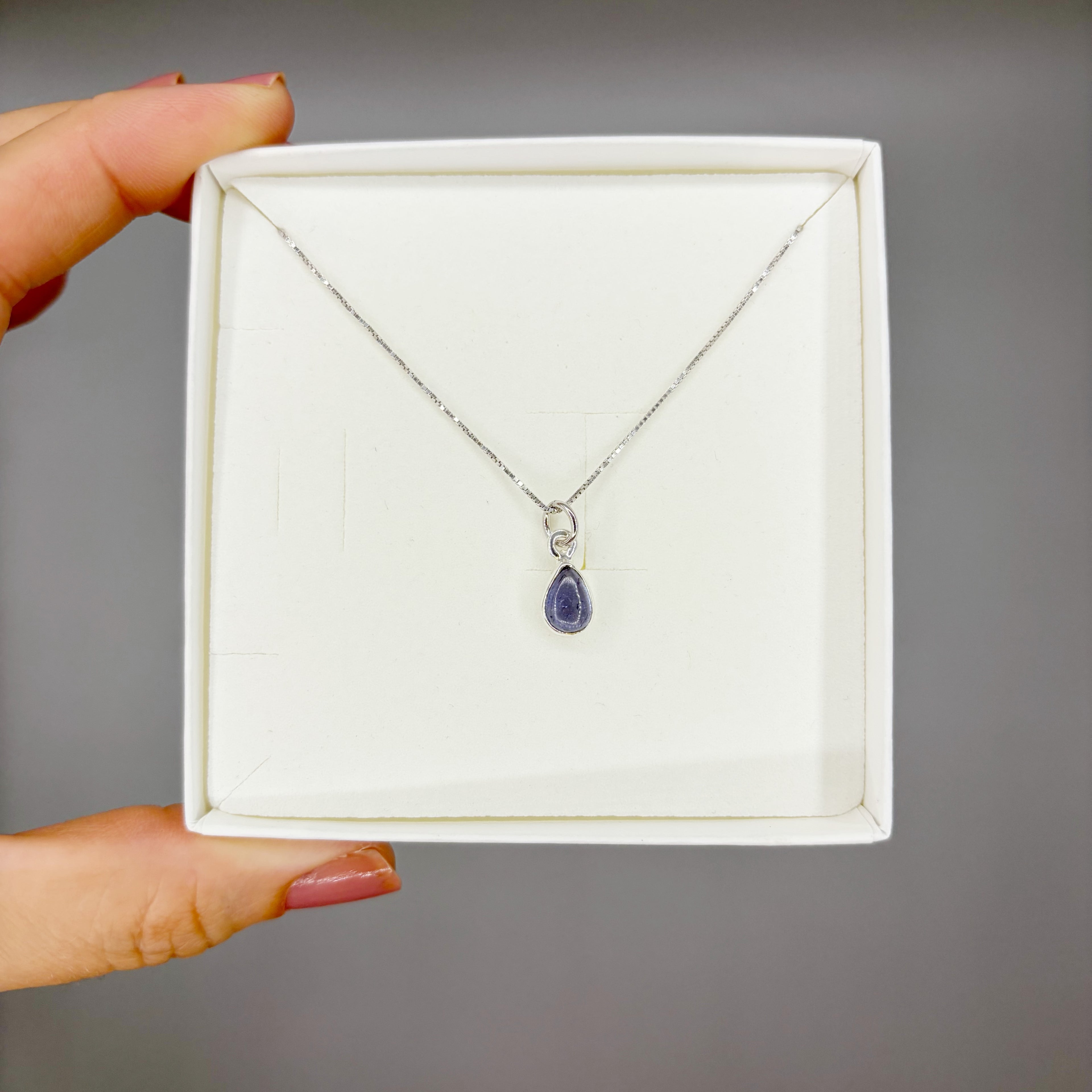Ciondolo Punto Luce Tanzanite Argento 925 - A goccia