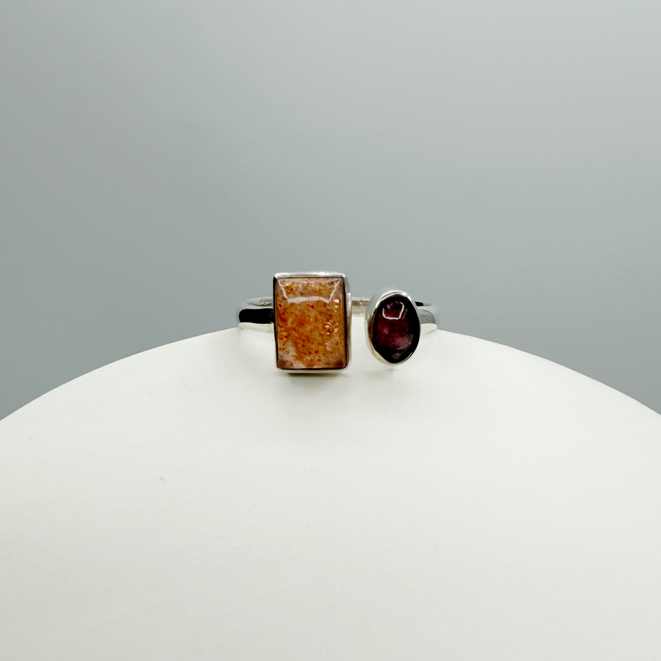 Anello Pietra del Sole e Granato - Argento 925