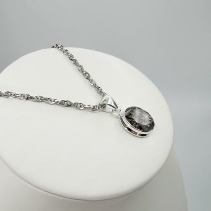 Ciondolo Quarzo Tormalinato Ovale - Argento 925