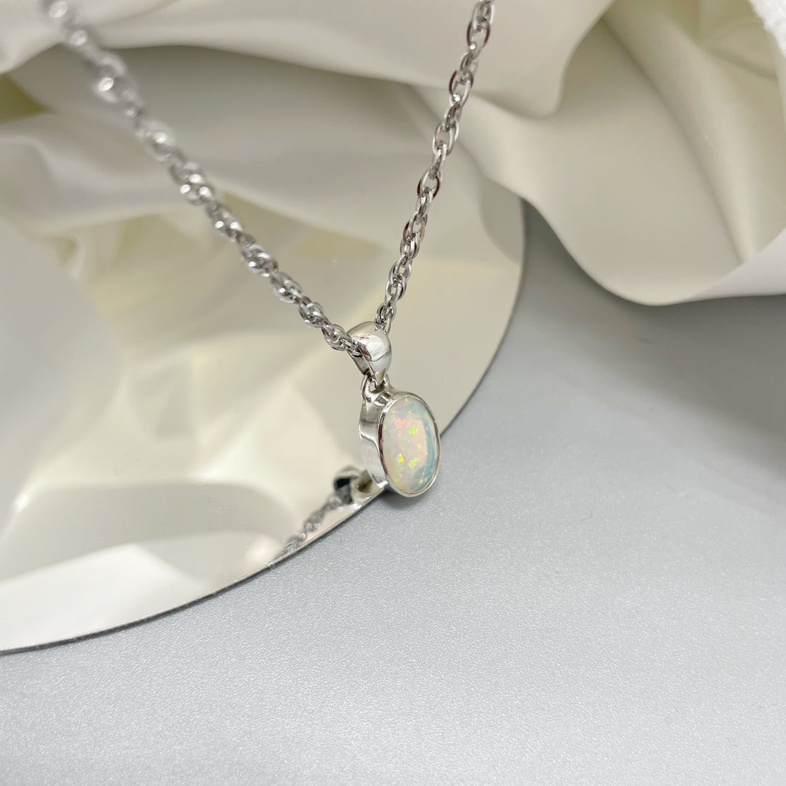 Ciondolo Opale Etiope Sfaccettato Ovale - Argento 925