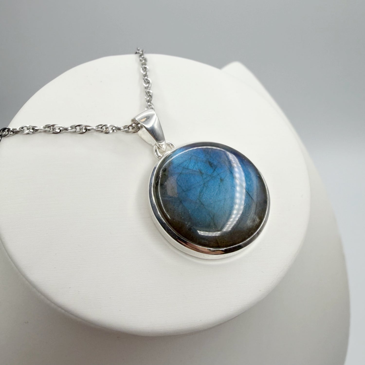 Ciondolo Labradorite Blu Argento 925 - Tondo