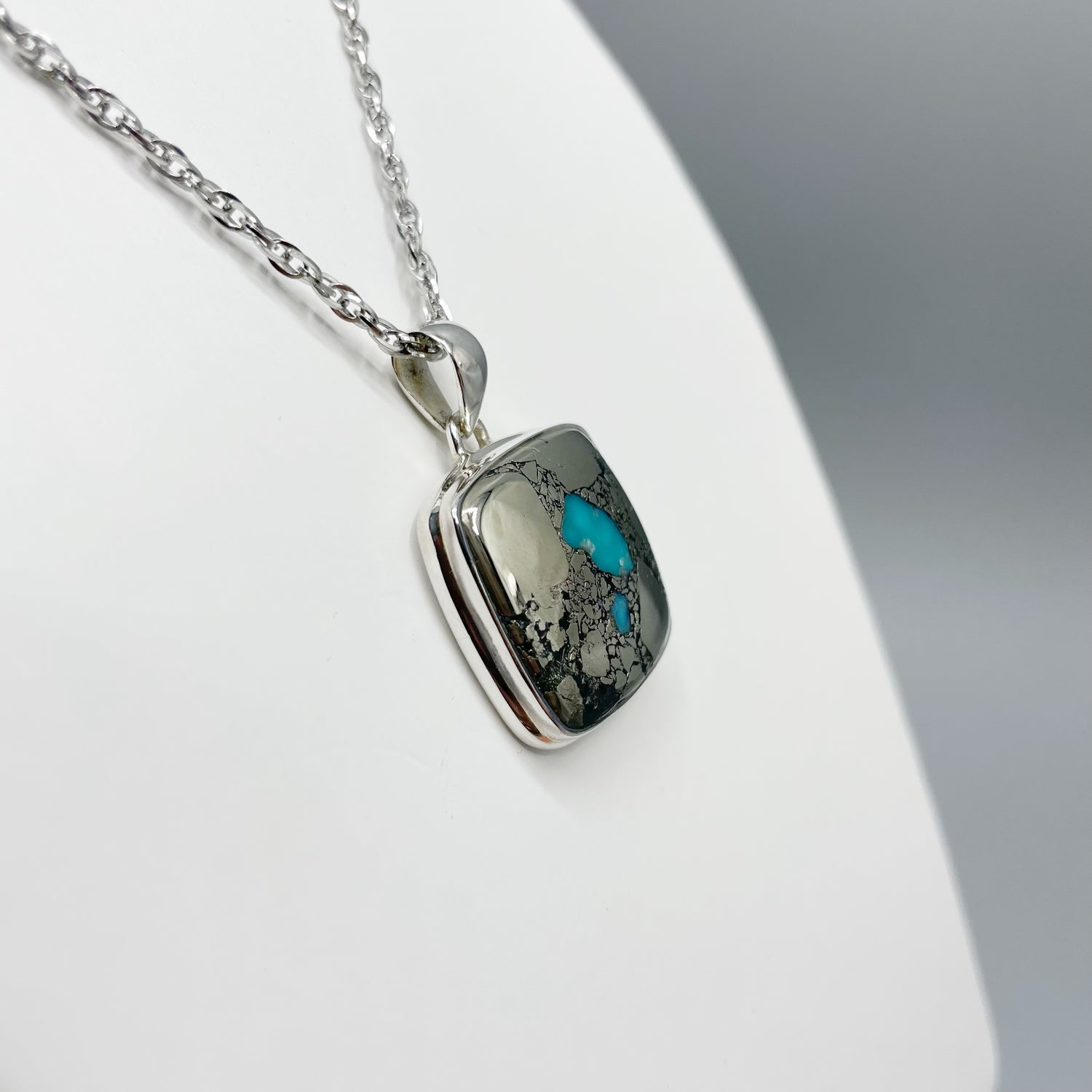 Ciondolo Turchese Naturale in Pirite | Argento 925 - Quadrato