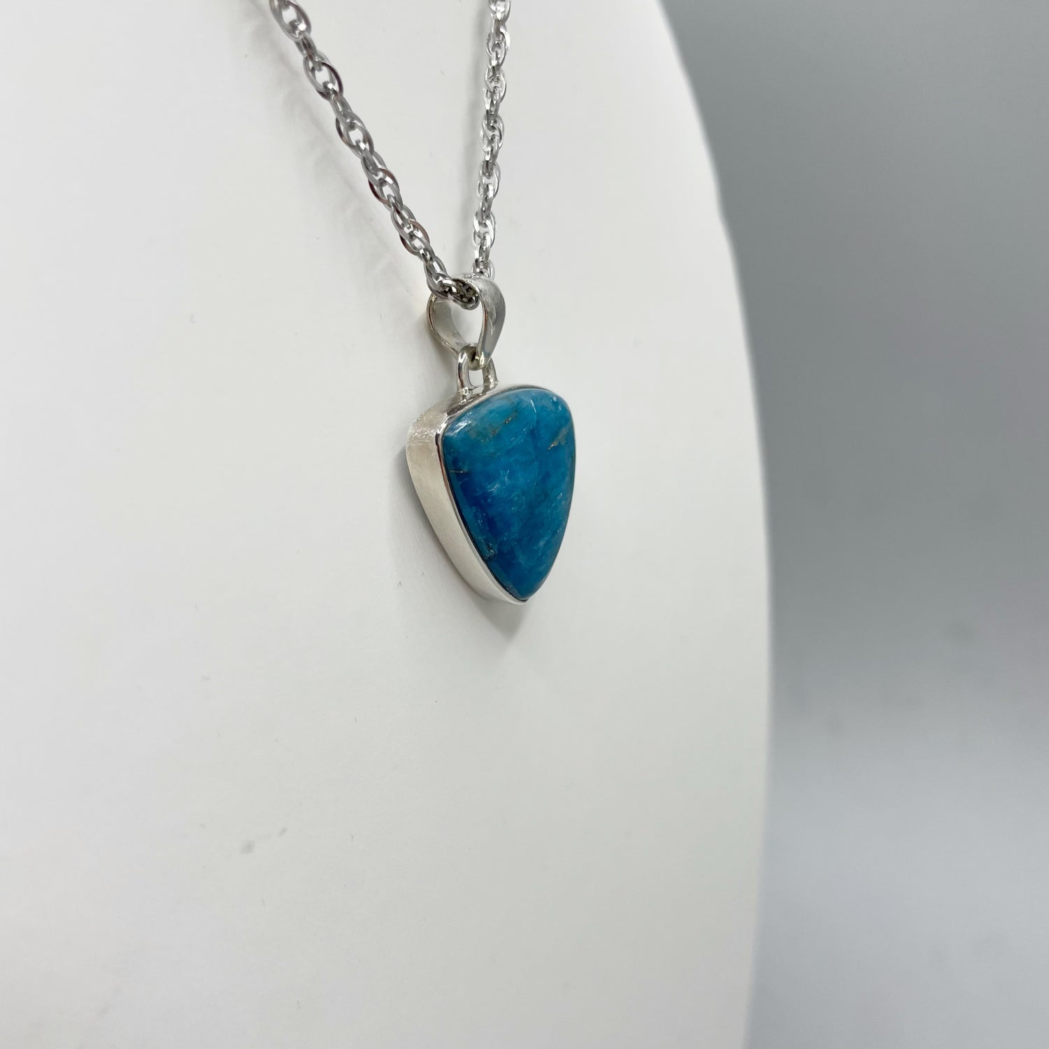 Ciondolo Apatite Argento 925 - Triangolare
