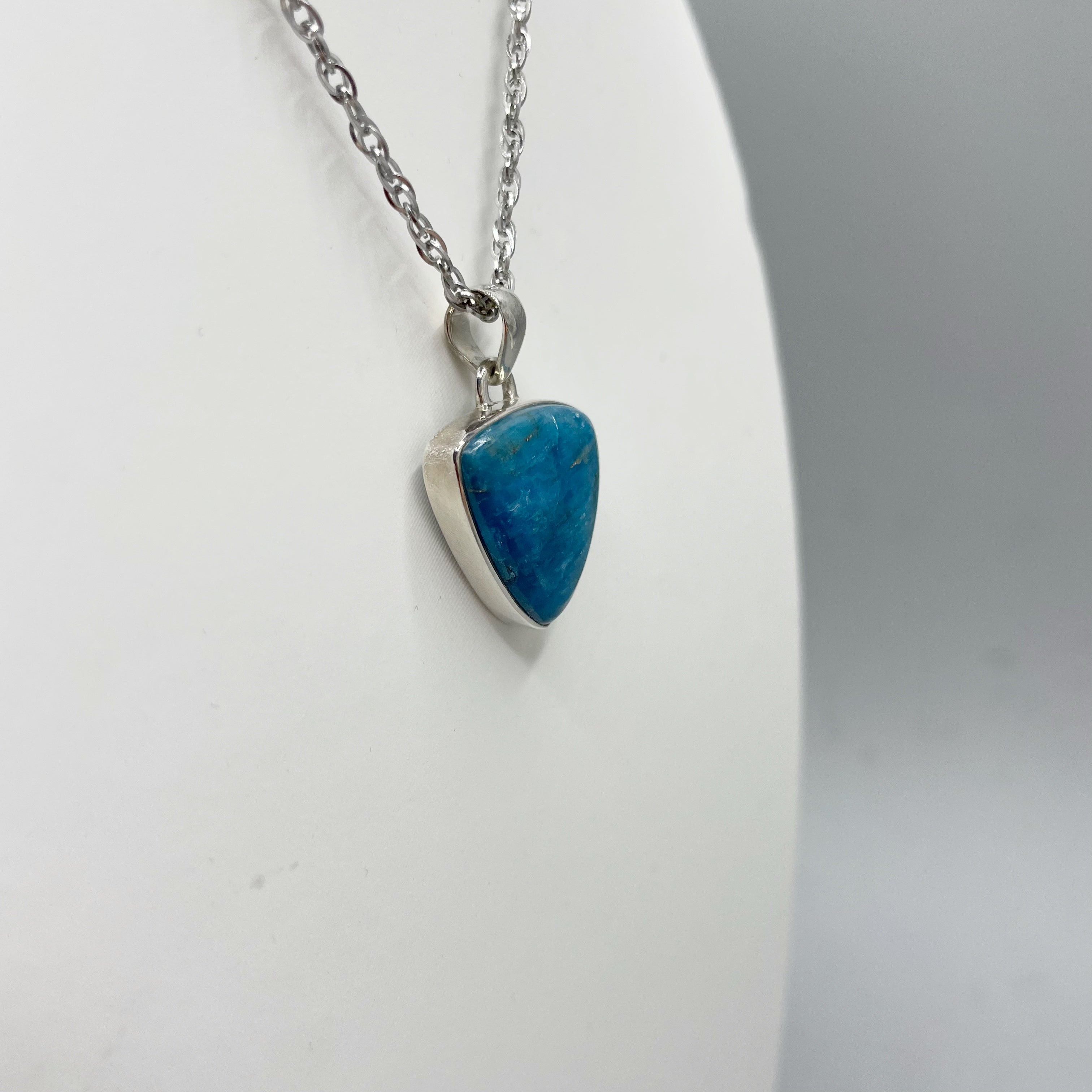 Ciondolo Apatite Argento 925 - Triangolare