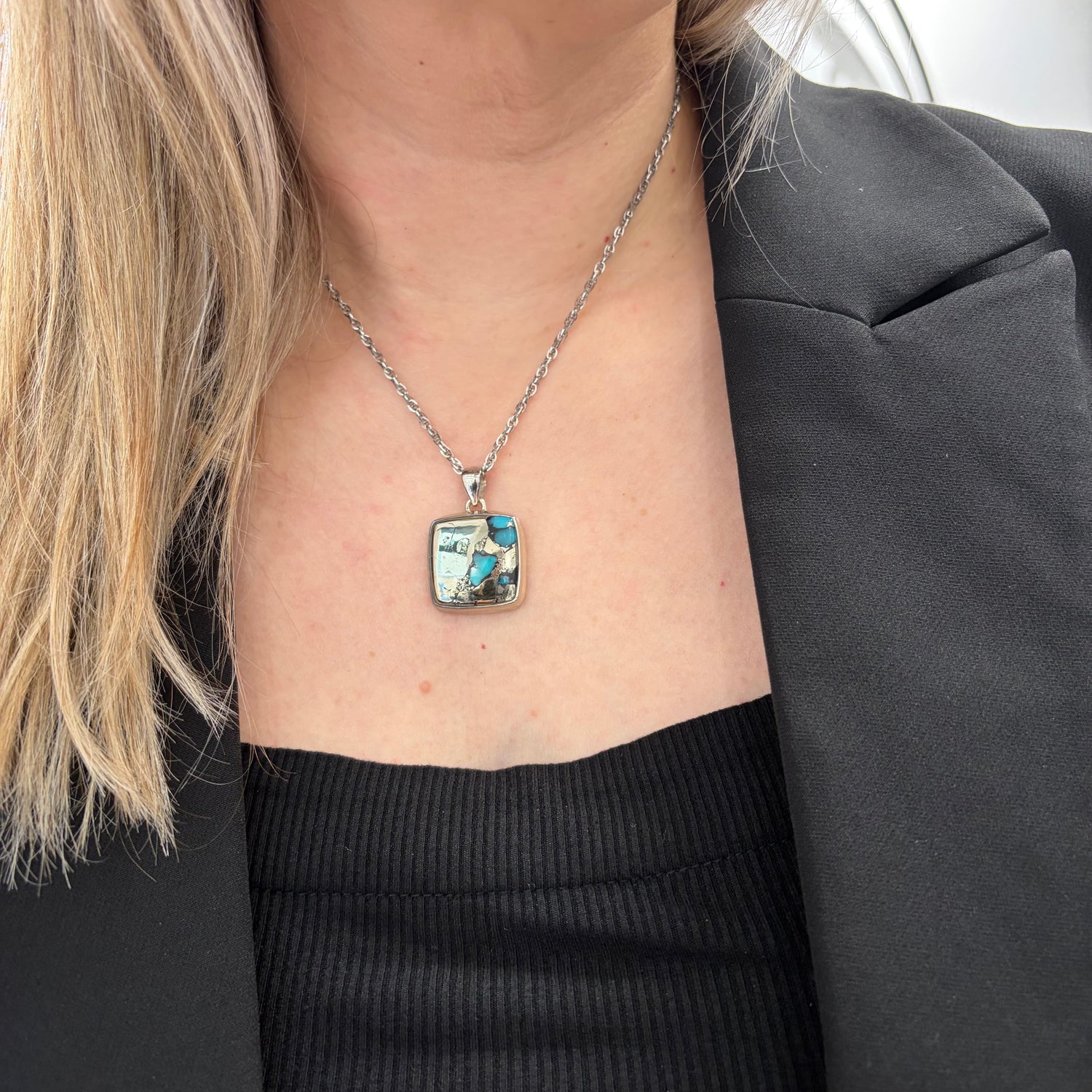 Ciondolo Turchese Naturale in Pirite | Argento 925 - Quadrato