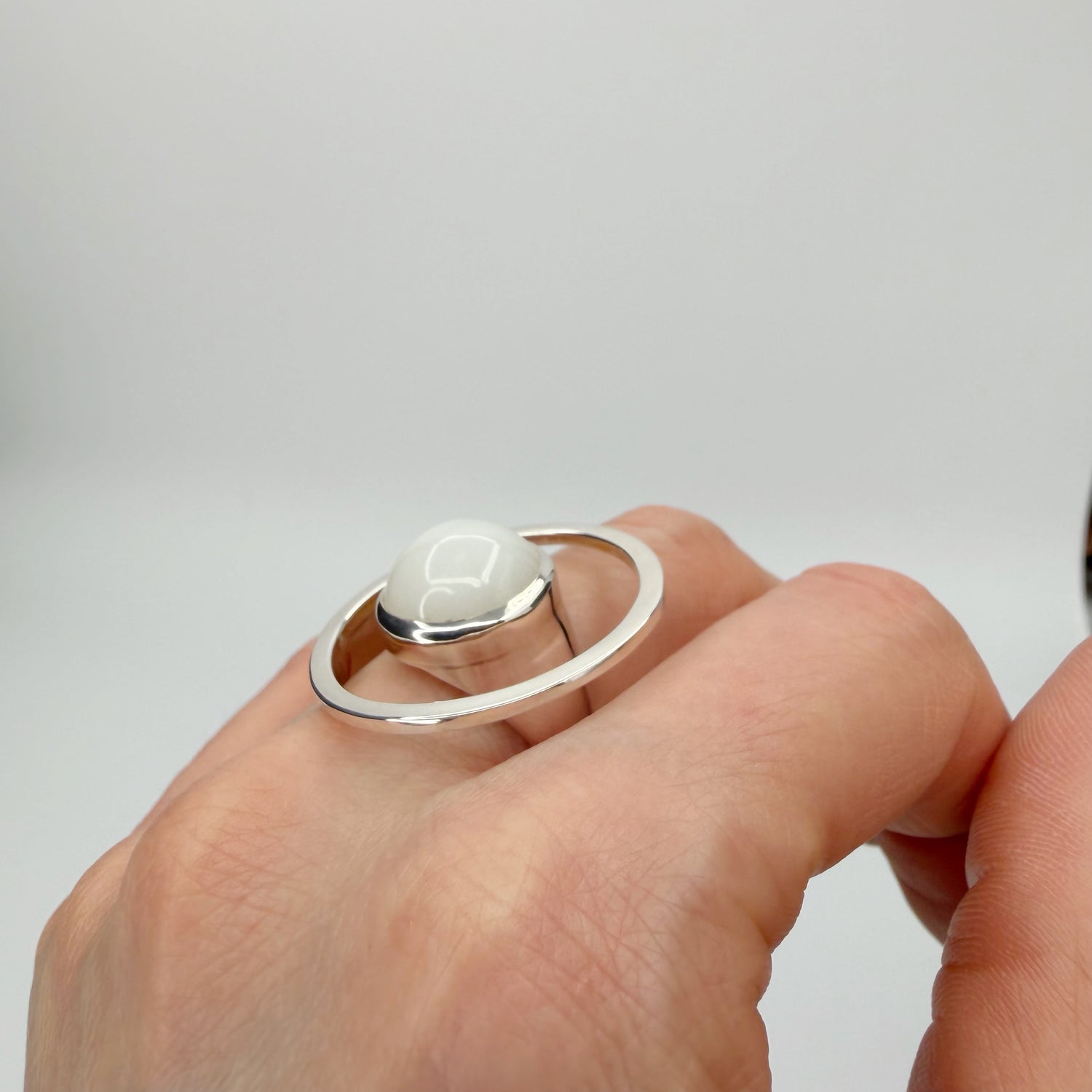 Anello Essential Pietra di Luna e Argento 925