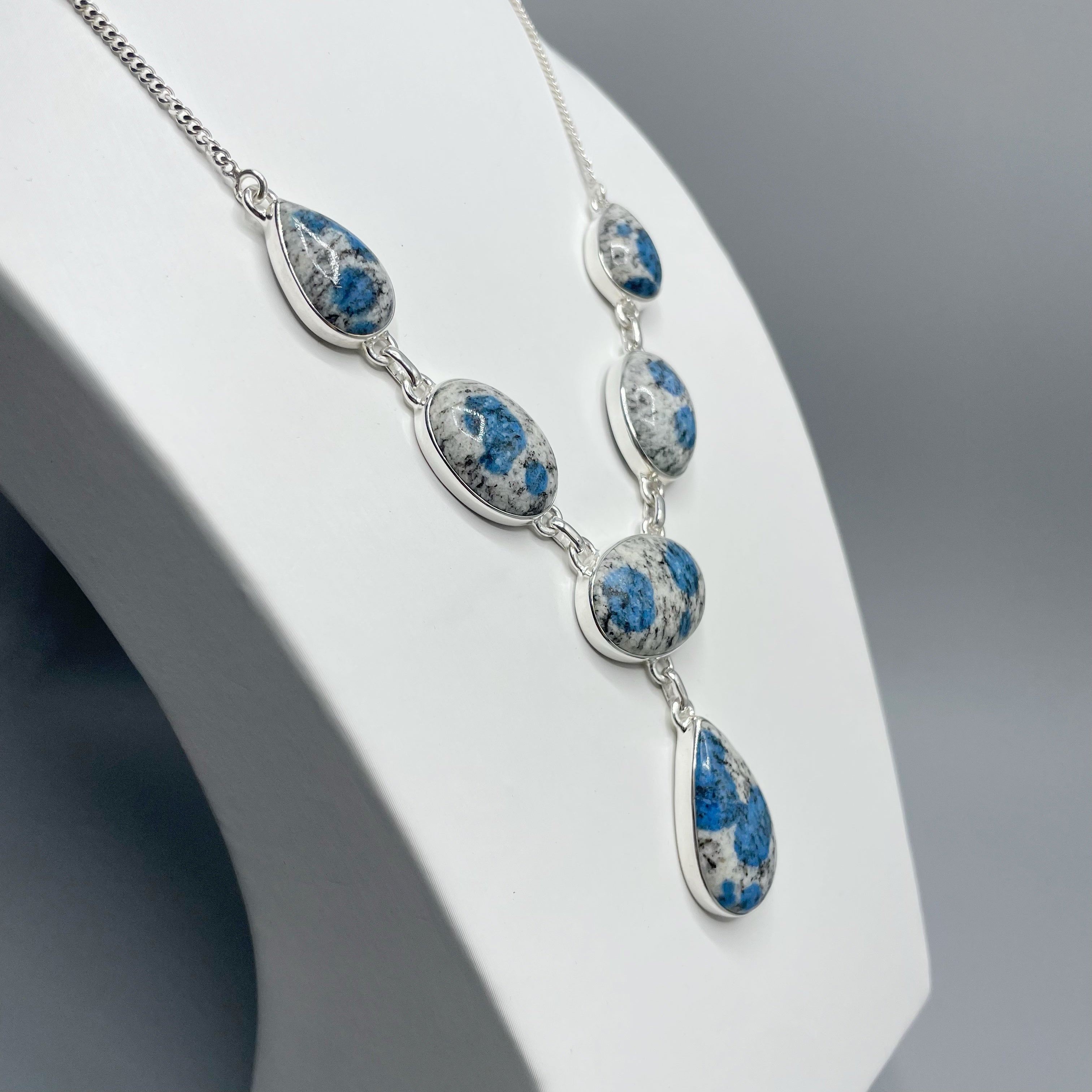Collana Azzurrite in Granito (K2) - Argento 925