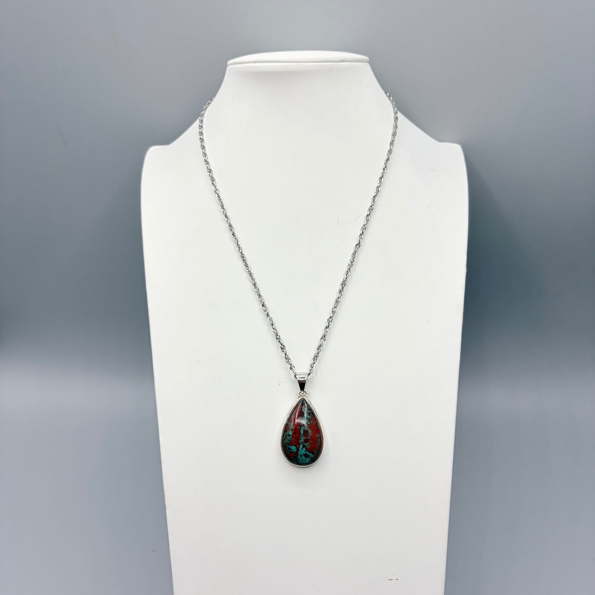 Ciondolo Cuprite e Argento 925 - Goccia