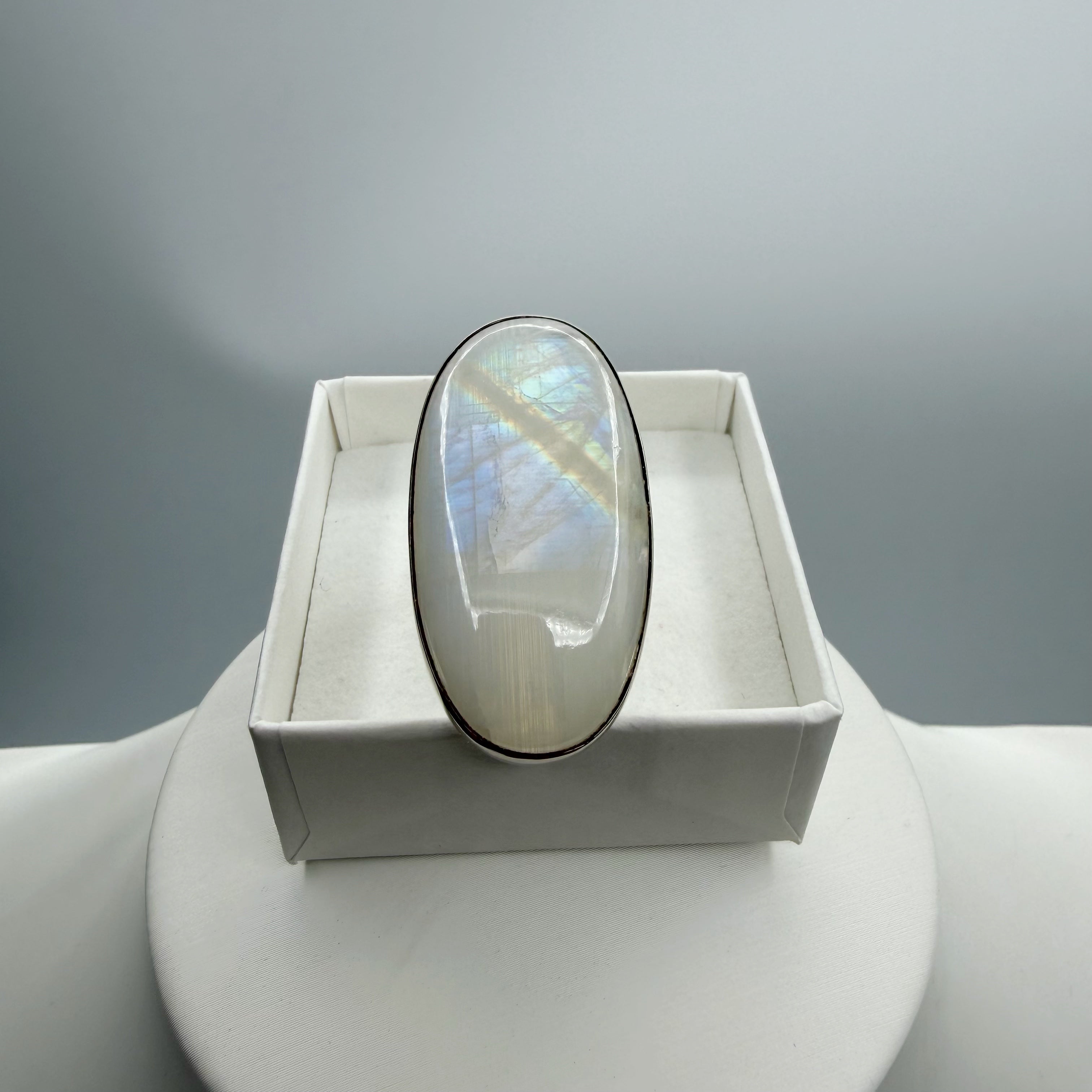 Anello Labradorite Bianca ovale - Argento 925