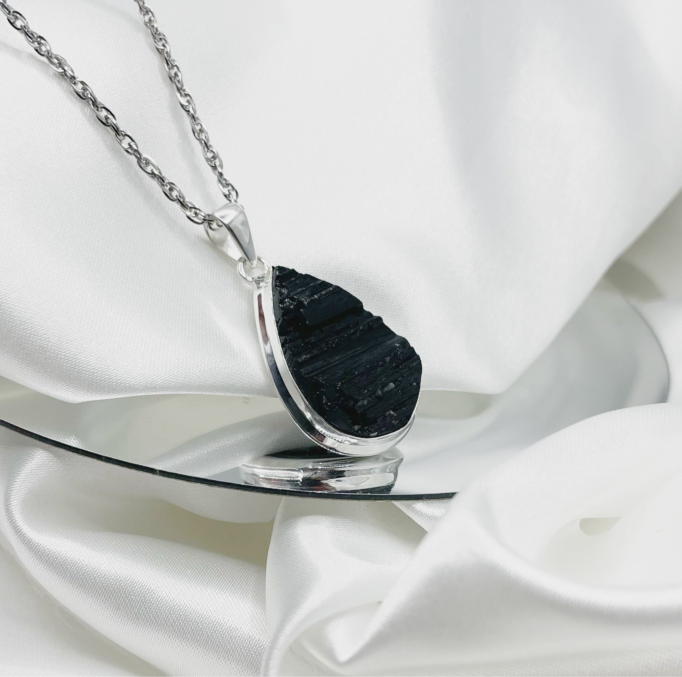 Ciondolo Tormalina Nera Grezza Goccia - Argento 925