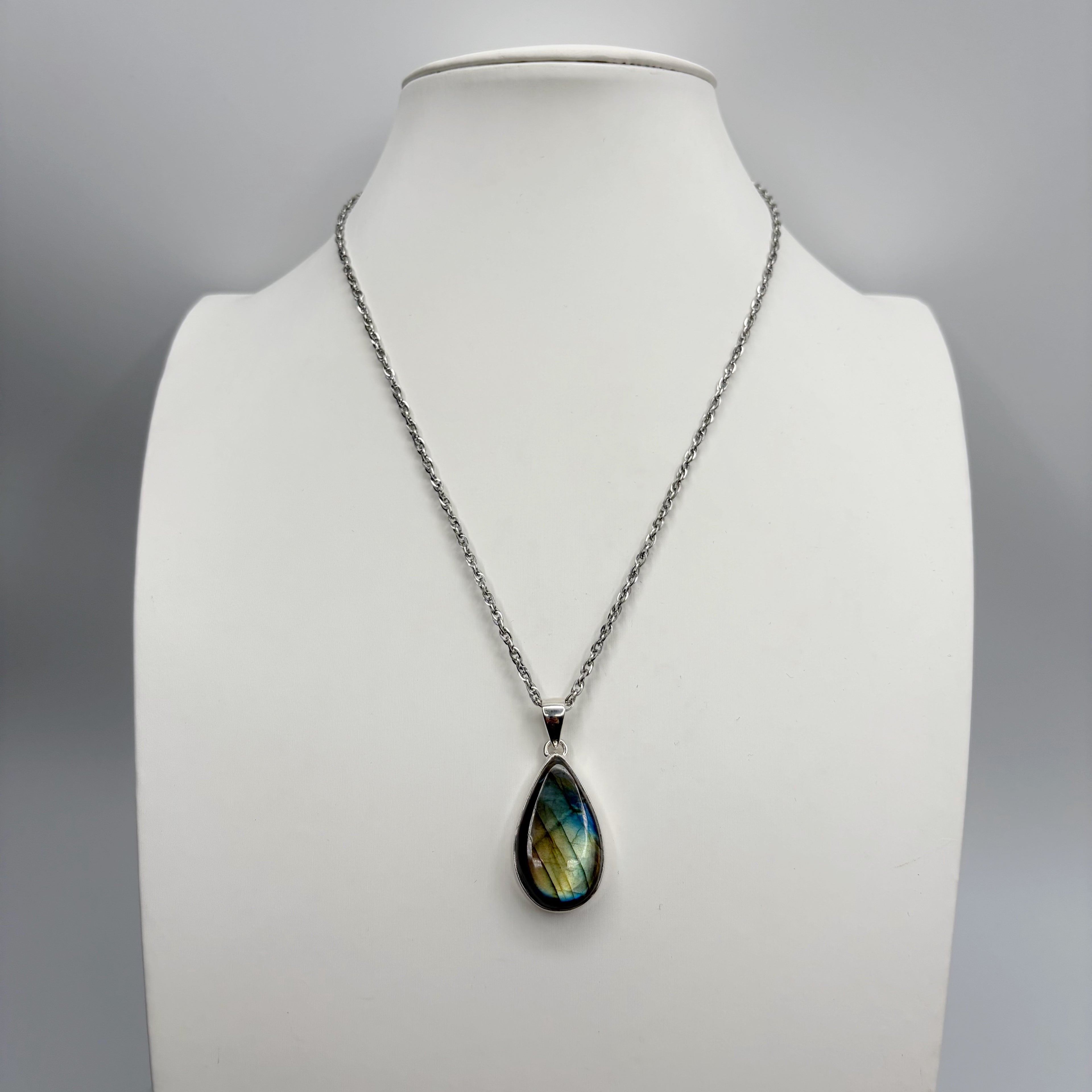 Ciondolo Labradorite Multifuoco - Argento 925 a Goccia