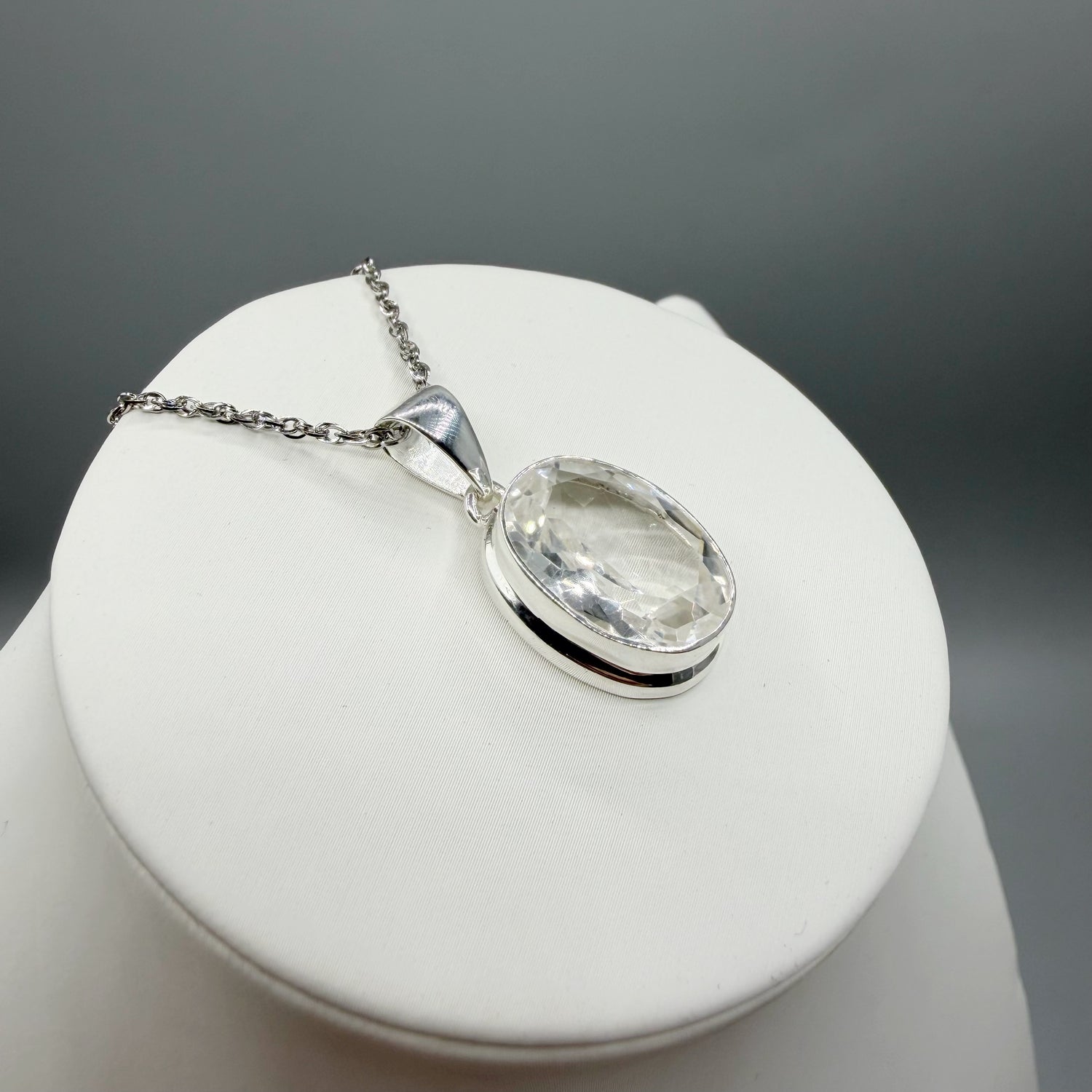 Ciondolo Cristallo di Rocca e Argento 925 - Ovale