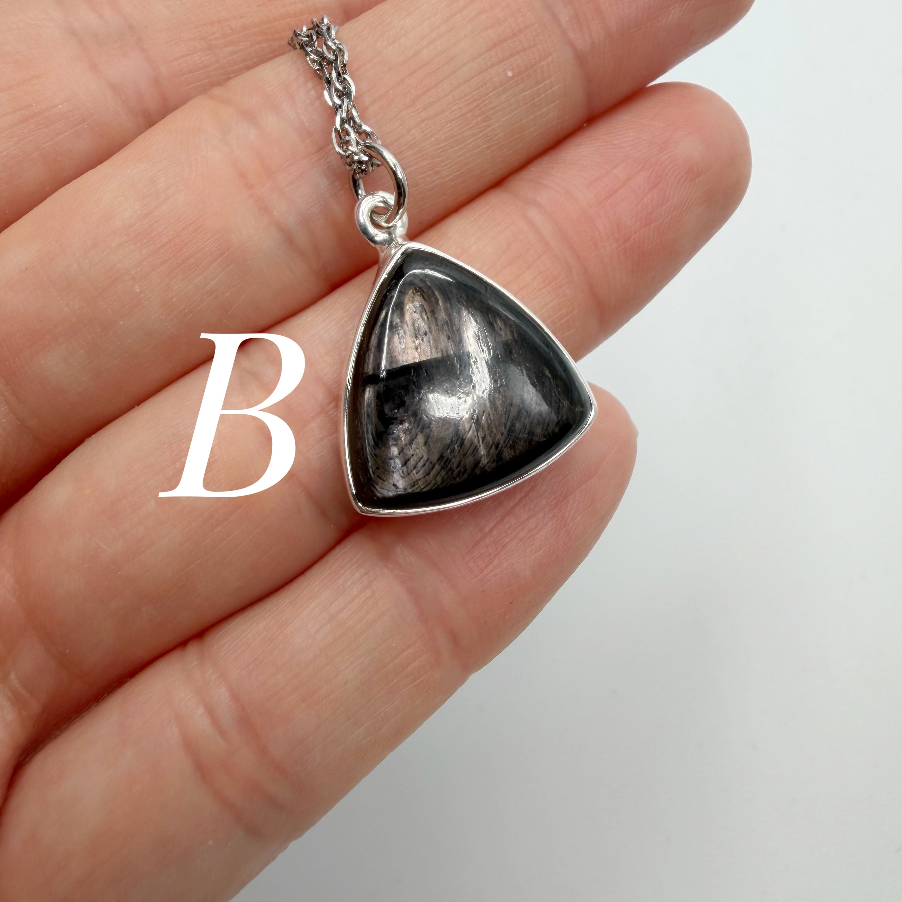 Ciondolo Iperstene Argento 925 - Triangolo piccolo