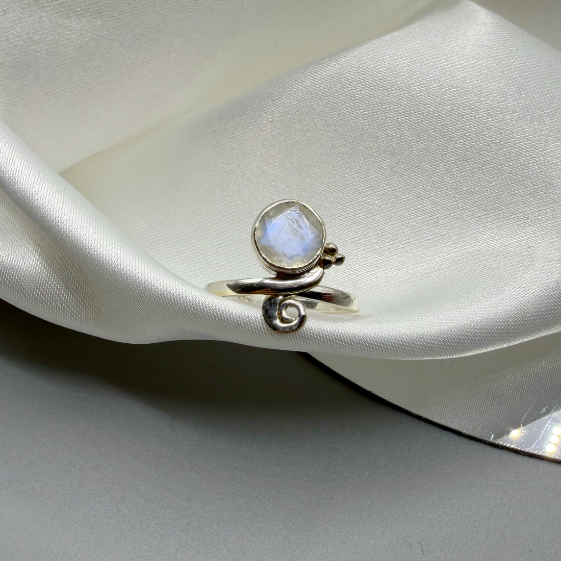 Anello Fortuna Labradorite Bianca - Argento 925