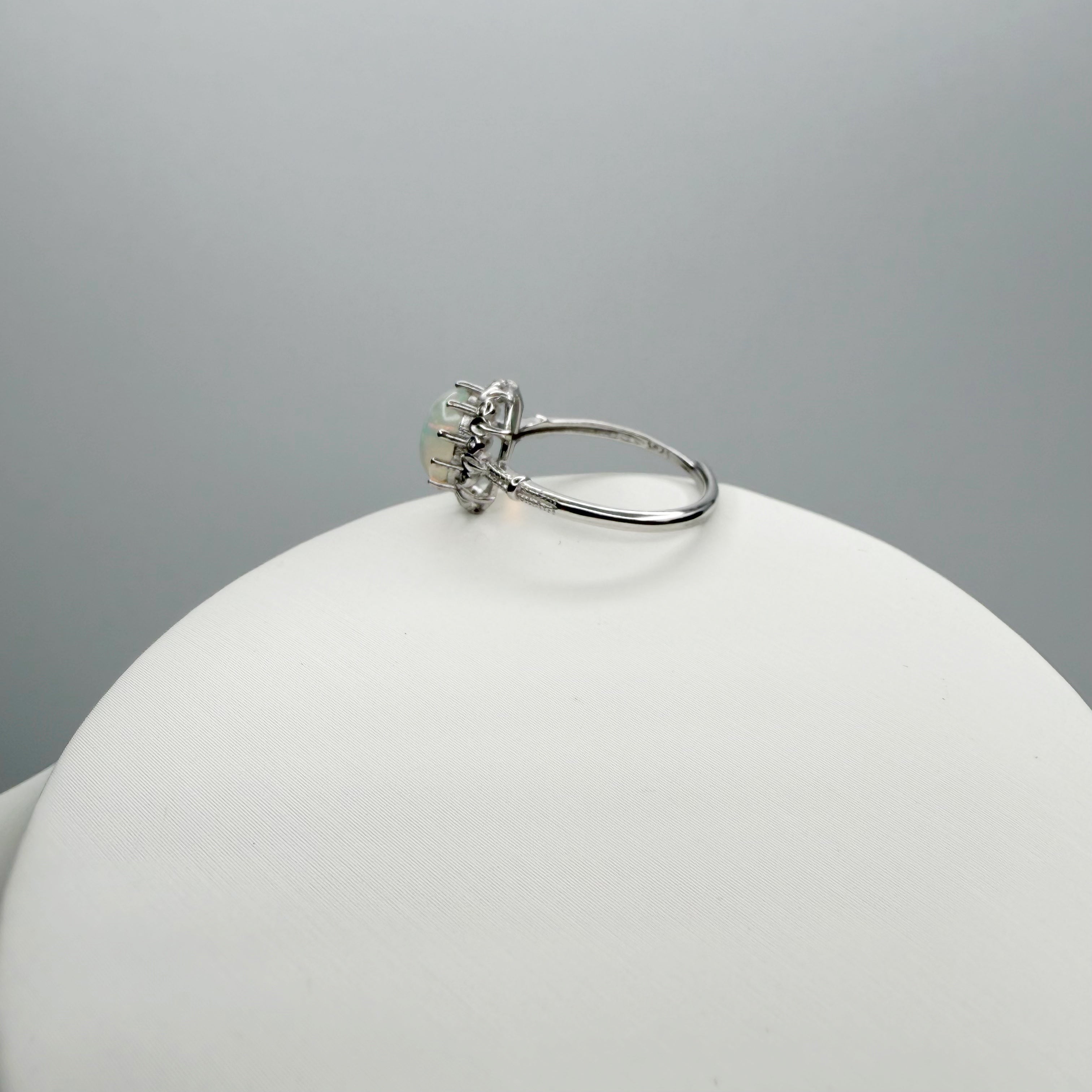 Anello Opale Etiope e Argento 925