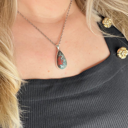 Ciondolo Cuprite e Argento 925 - Goccia