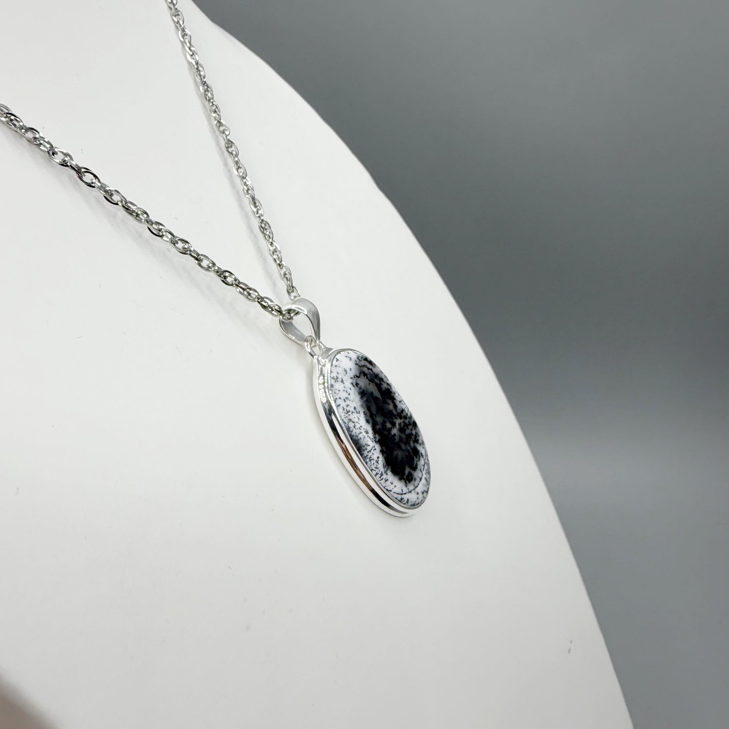 Ciondolo Opale Dendritico e Argento 925