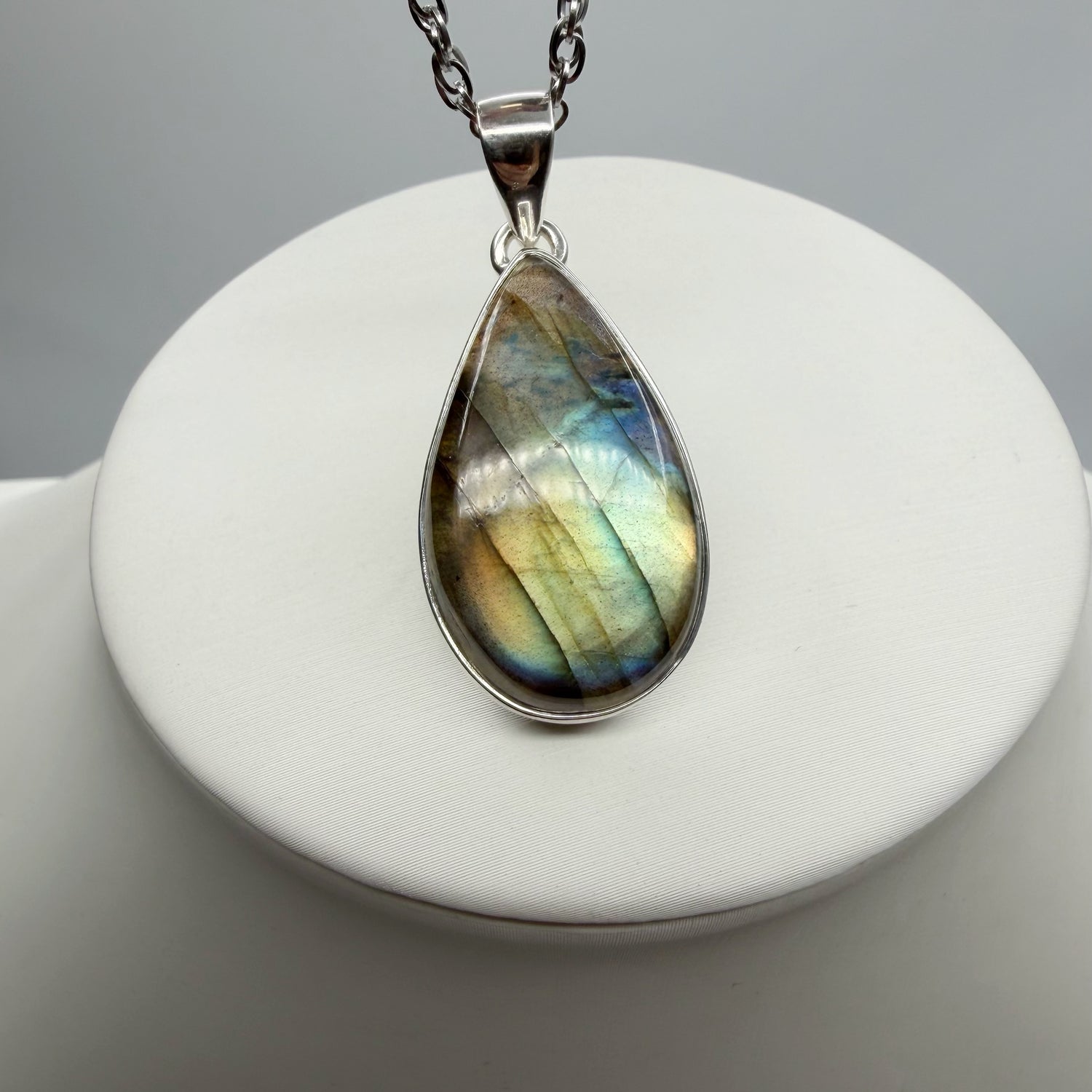 Ciondolo Labradorite Multifuoco - Argento 925 a Goccia