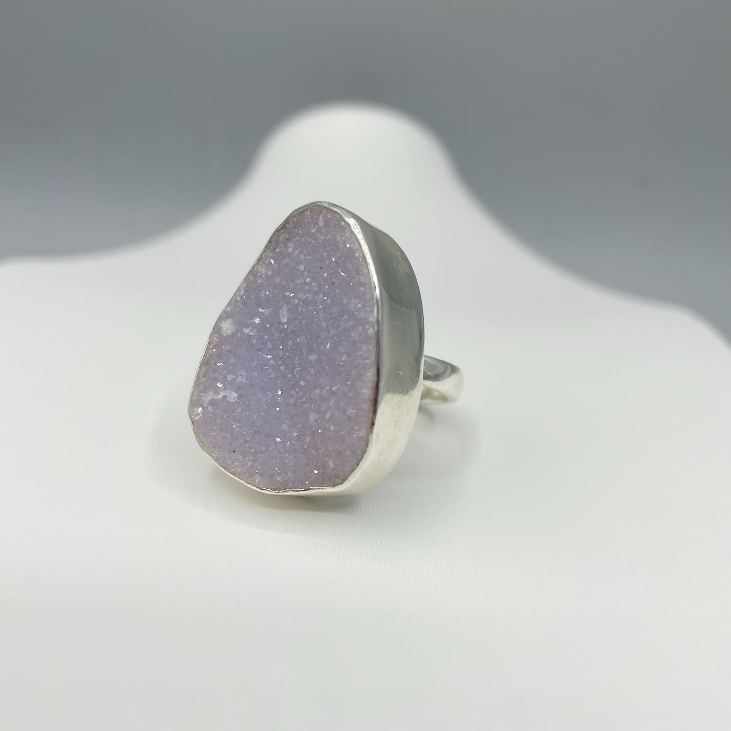 Anello Drusa di Quarzo Lavanda e Argento 925