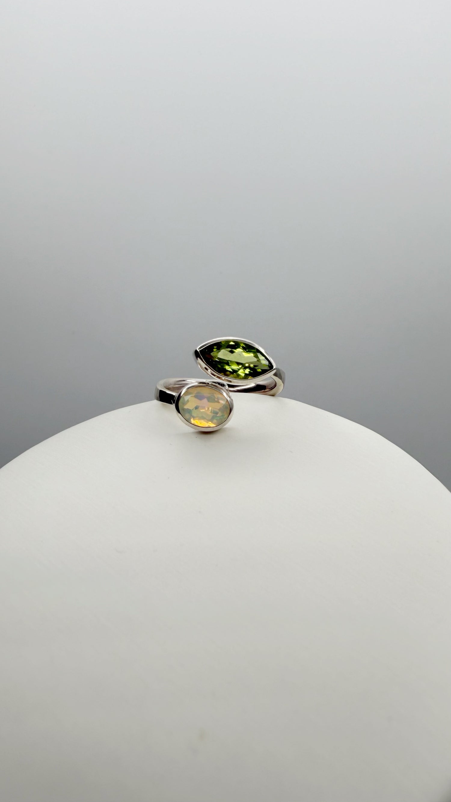 Anello Peridoto e Opale Etiope - Argento 925