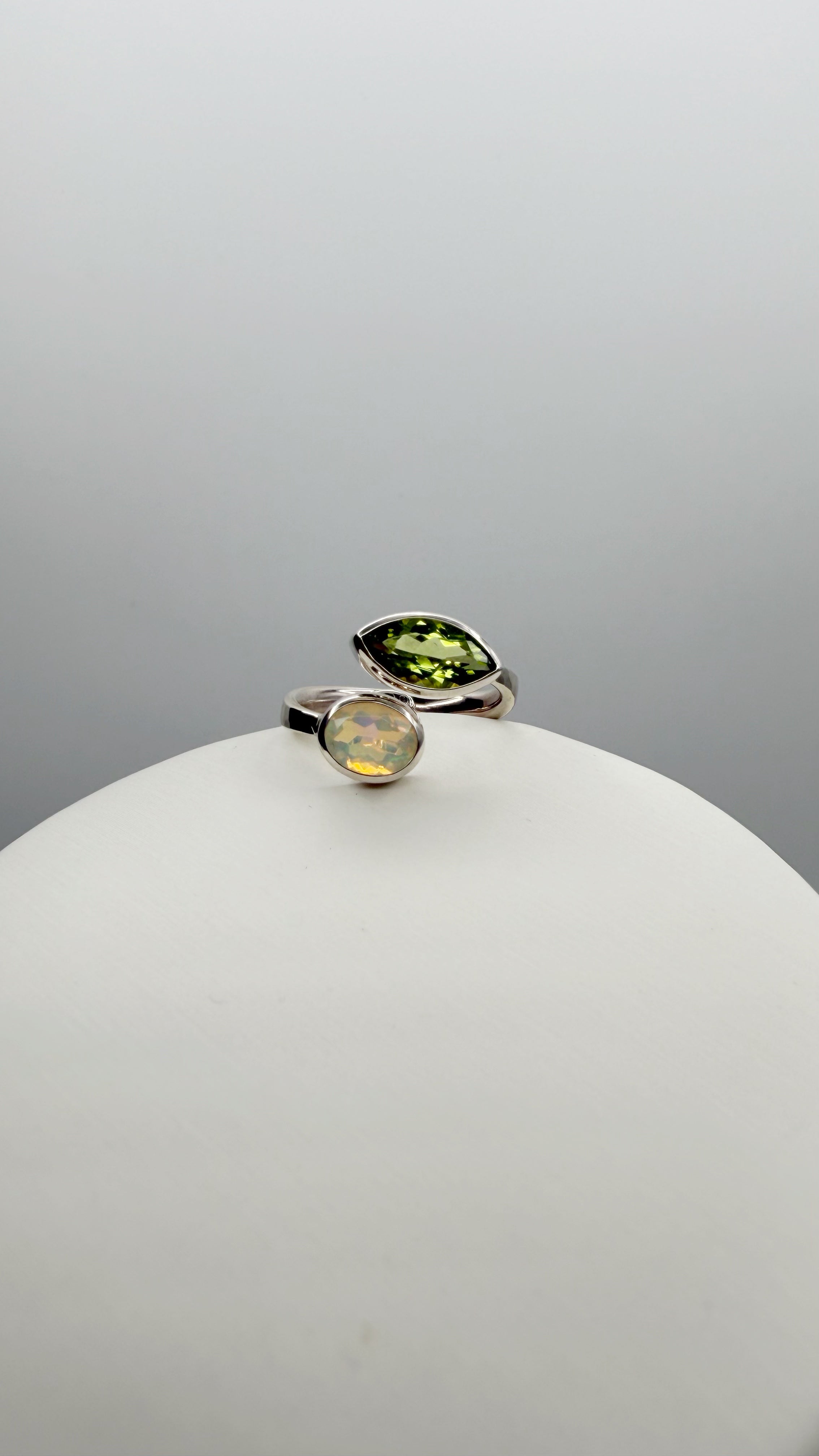 Anello Peridoto e Opale Etiope - Argento 925