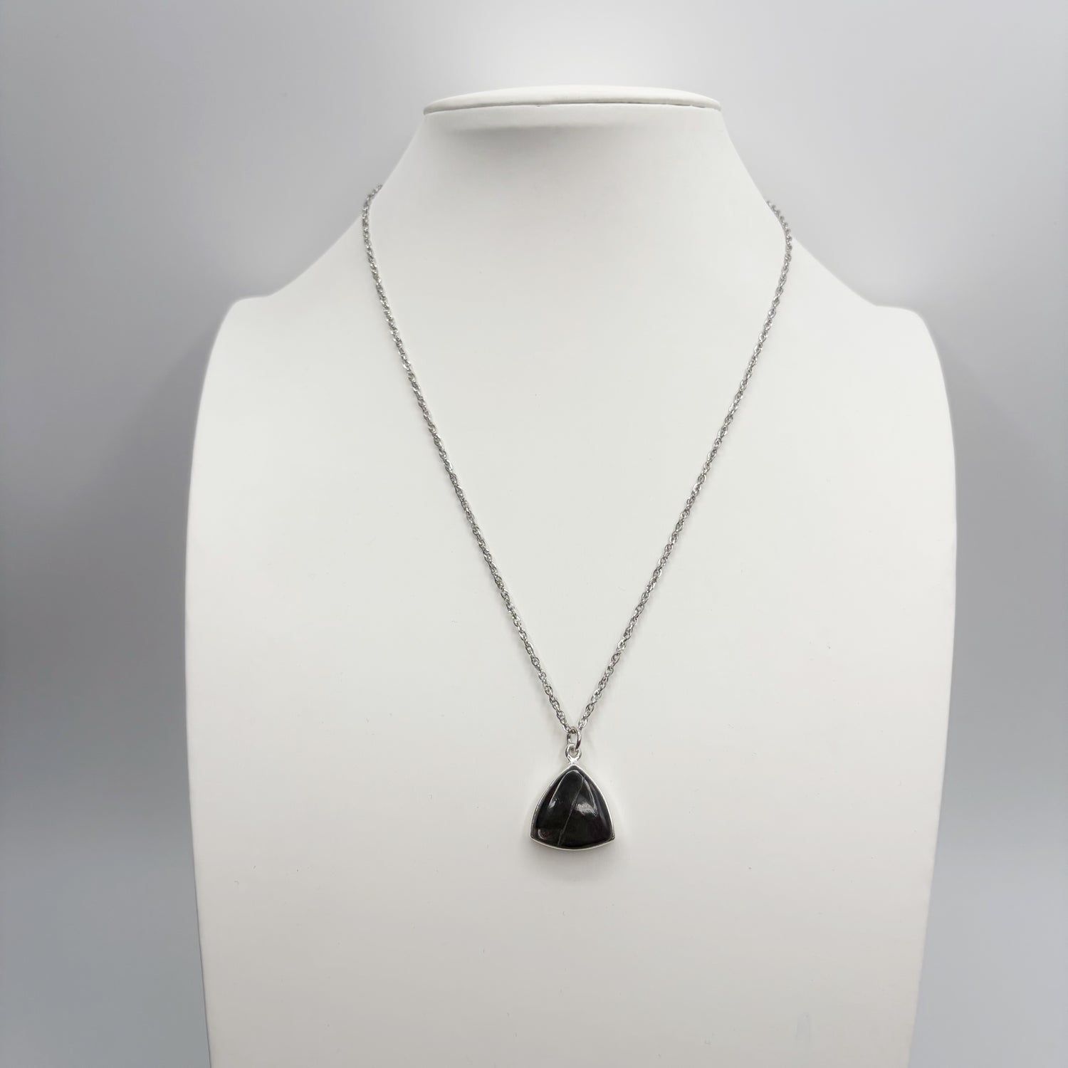 Ciondolo Iperstene Argento 925 - Triangolo piccolo