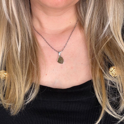 Ciondolo Moldavite Grezza - Argento 925