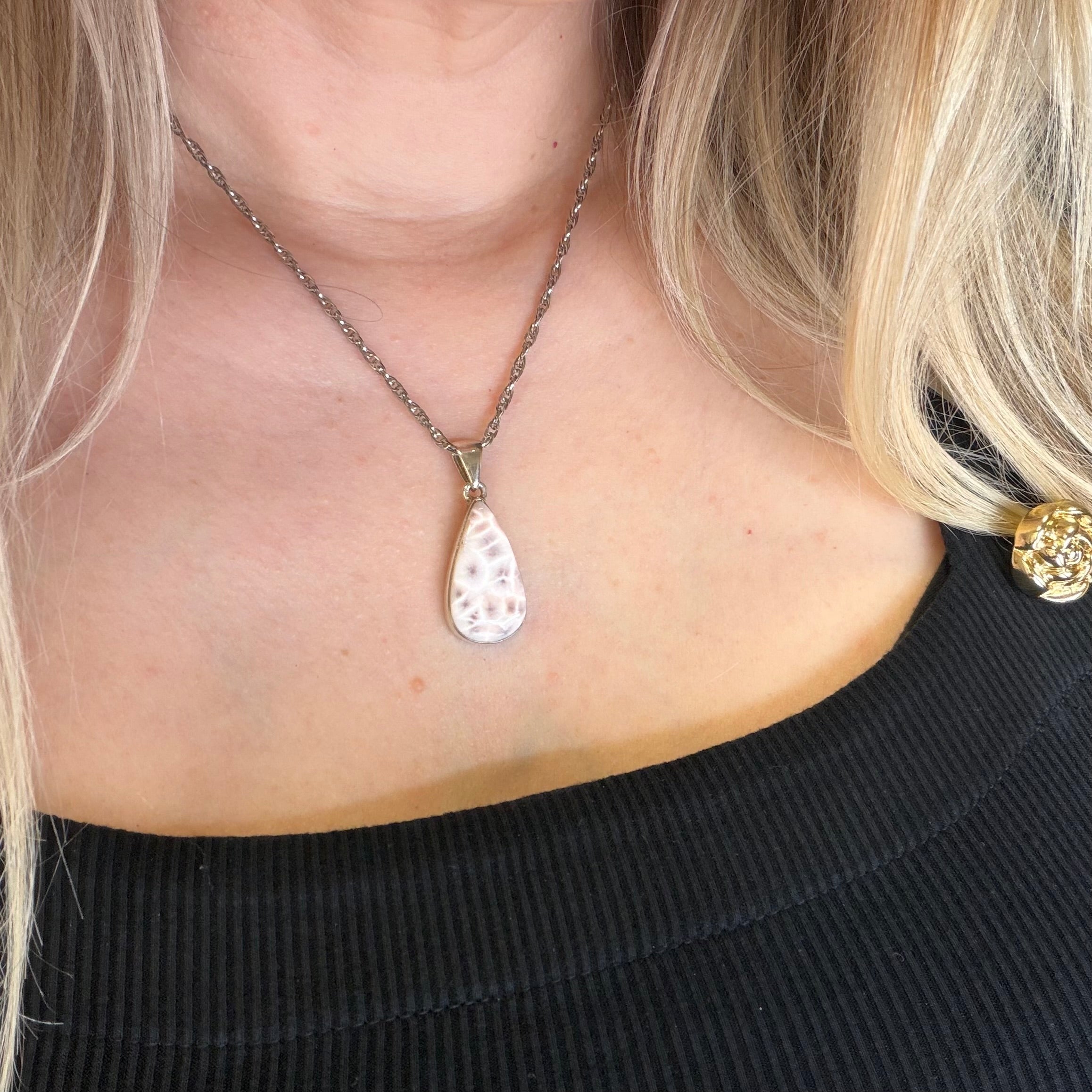 Ciondolo Natriolite e Argento 925 - a Goccia