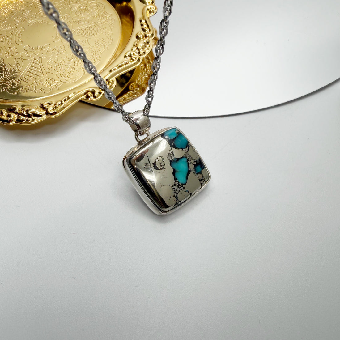 Ciondolo Turchese Naturale in Pirite | Argento 925 - Quadrato