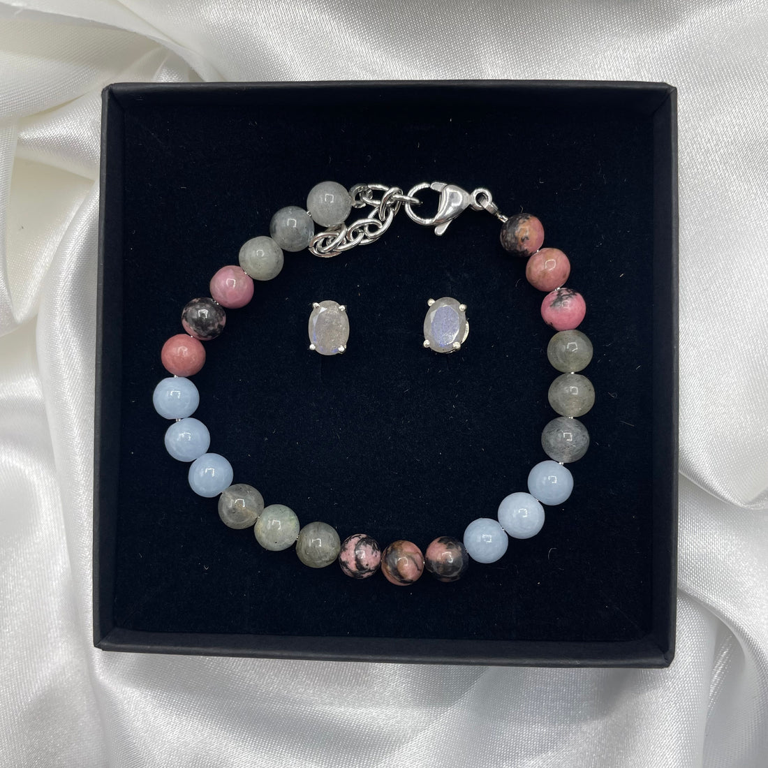 Set Bracciale &quot;Se vuoi puoi&quot; e Orecchini a Lobo Labradorite
