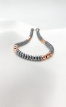 Carica l&#39;immagine nel visualizzatore di Gallery, Bracciale Ematite Rondelle Rose Gold
