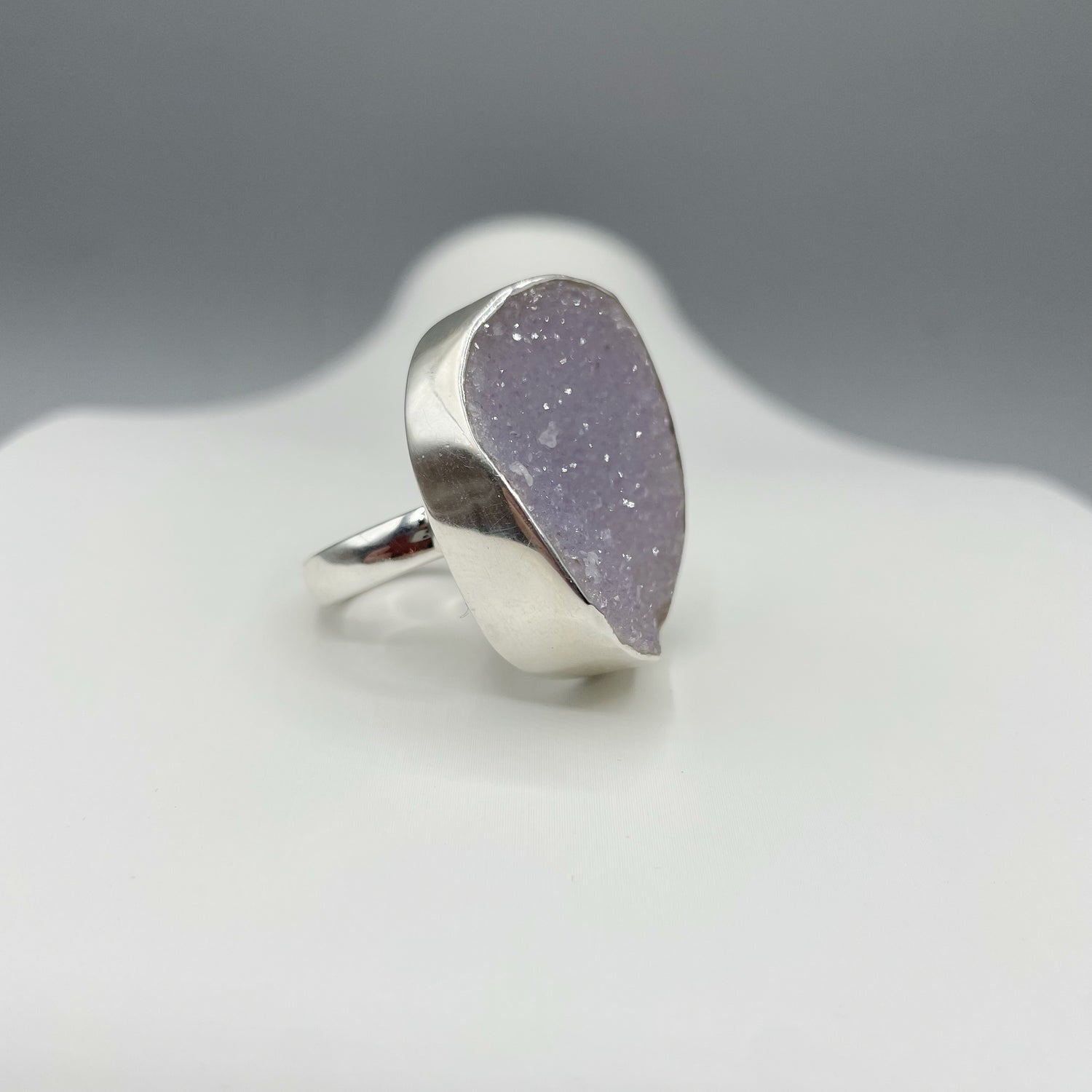 Anello Drusa di Quarzo Lavanda e Argento 925
