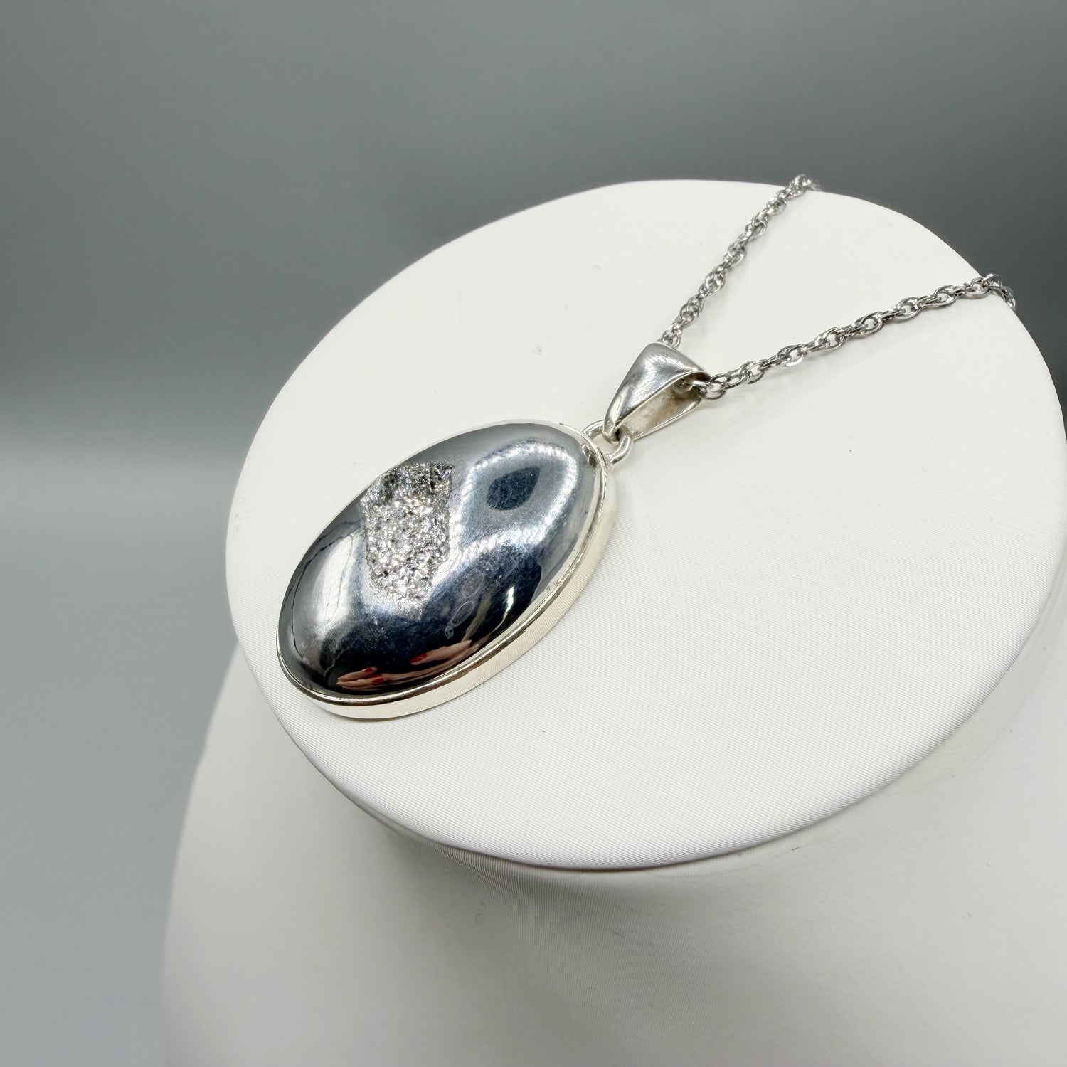 Ciondolo Drusa di Agata con Pirite Aura - Argento 925 - Ovale