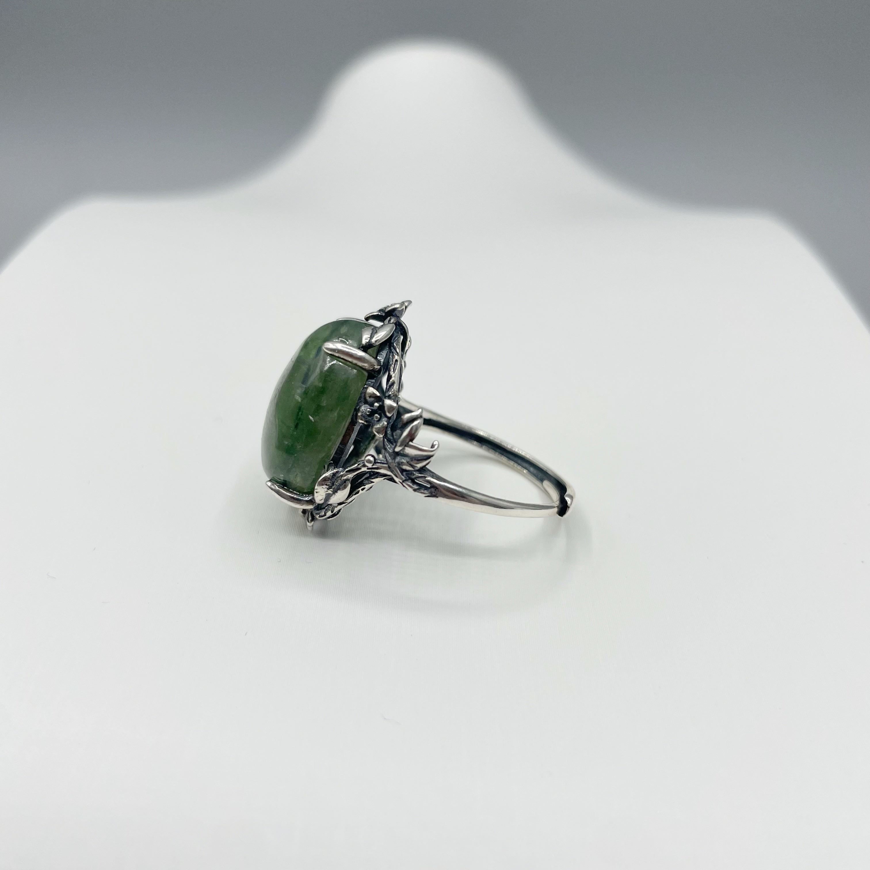 Anello Cianite Verde e Argento 925