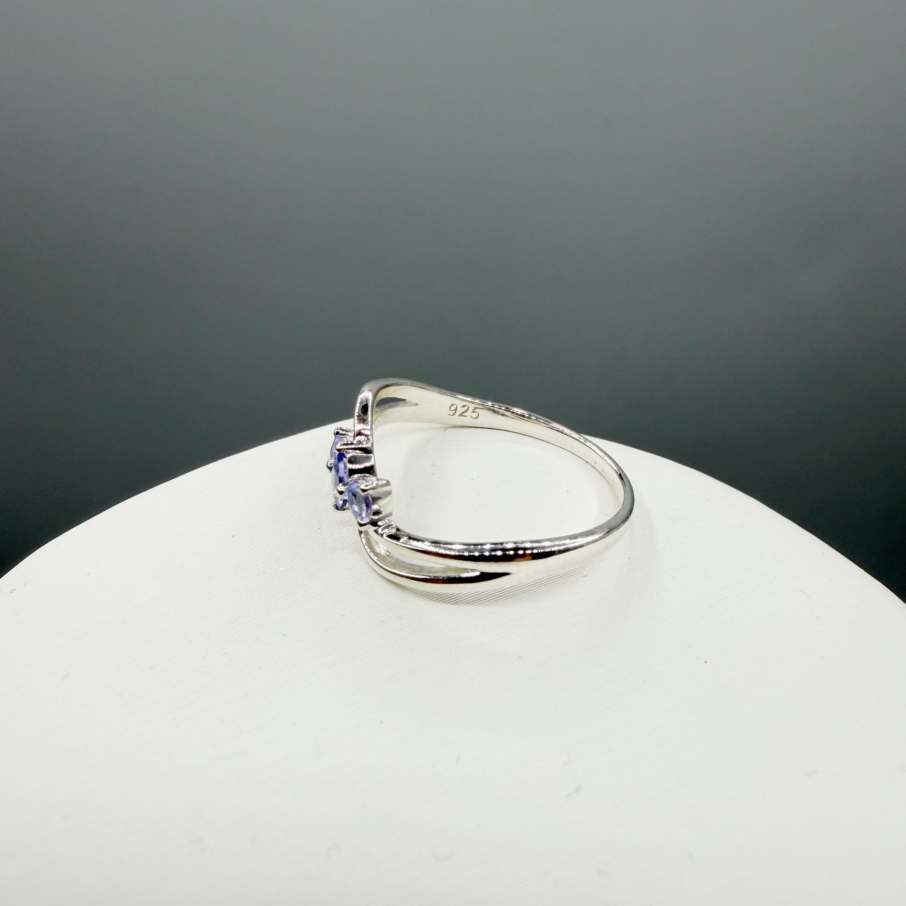 Anello Tanzanite Trilogy | Argento 925 - NON REGOLABILE