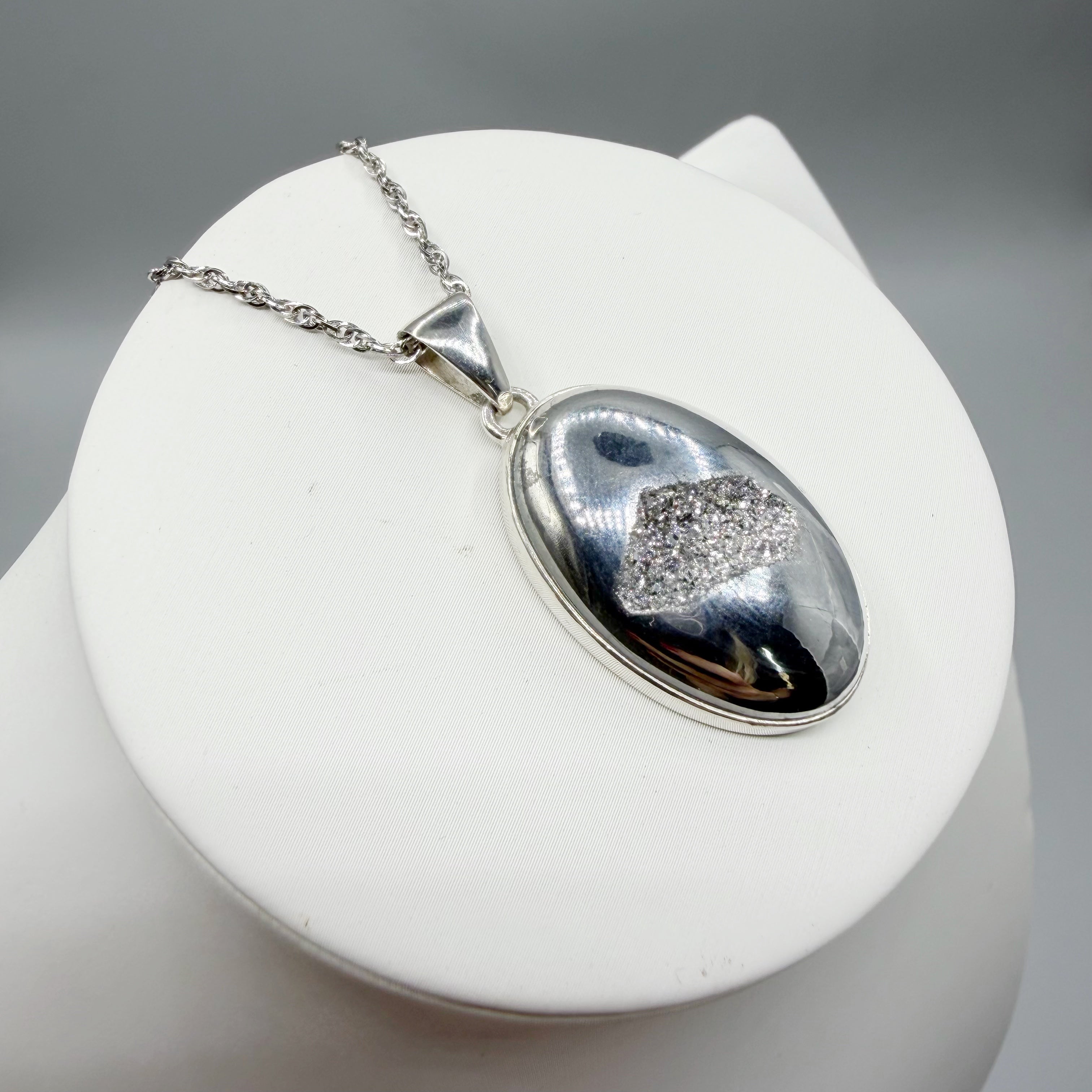 Ciondolo Drusa di Agata con Pirite Aura - Argento 925 - Ovale