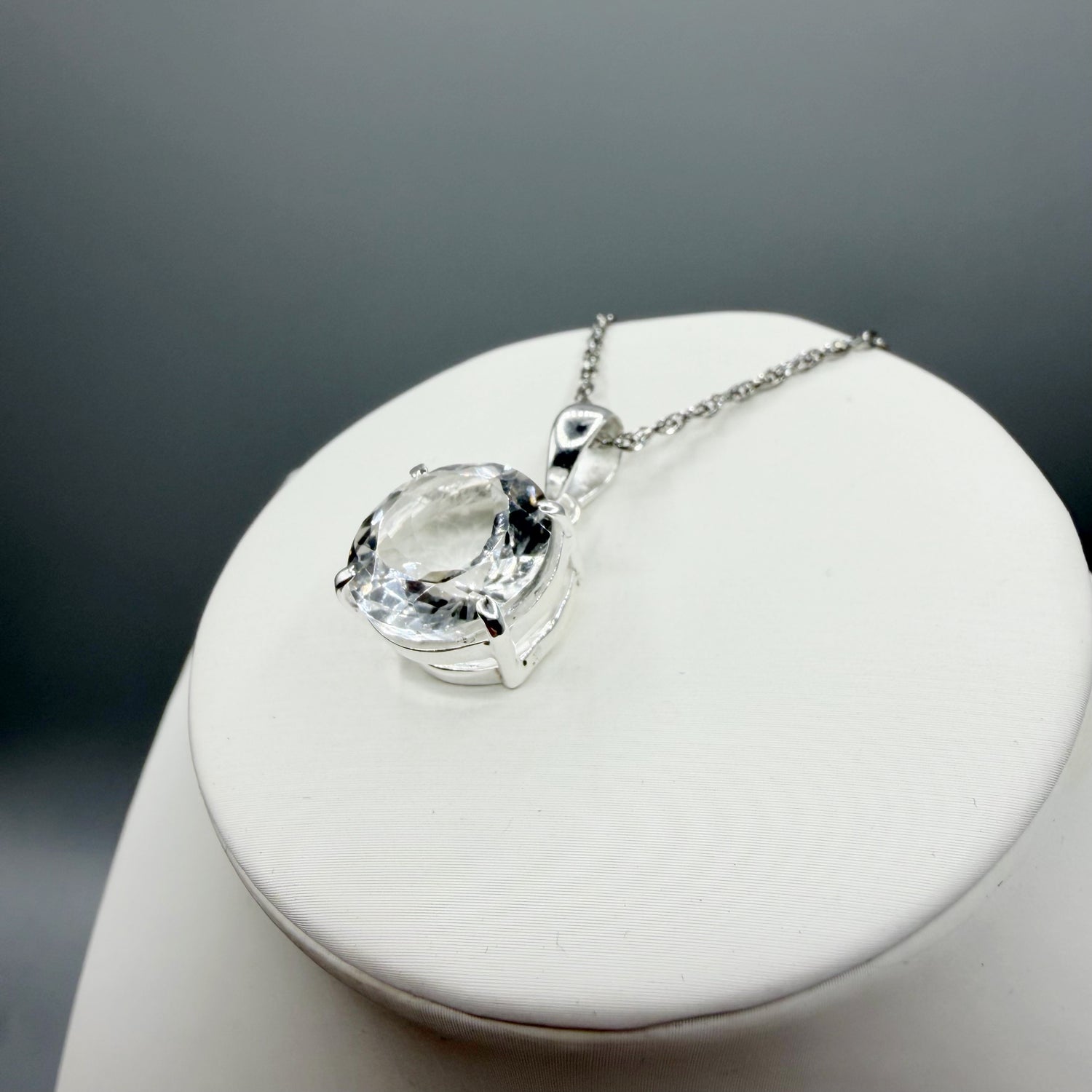 Ciondolo Cristallo di Rocca e Argento 925 - Tondo