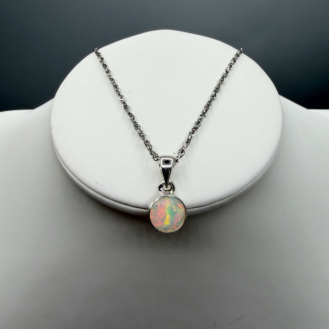 Ciondolo Opale Etiope Sfaccettato TONDO - Argento 925