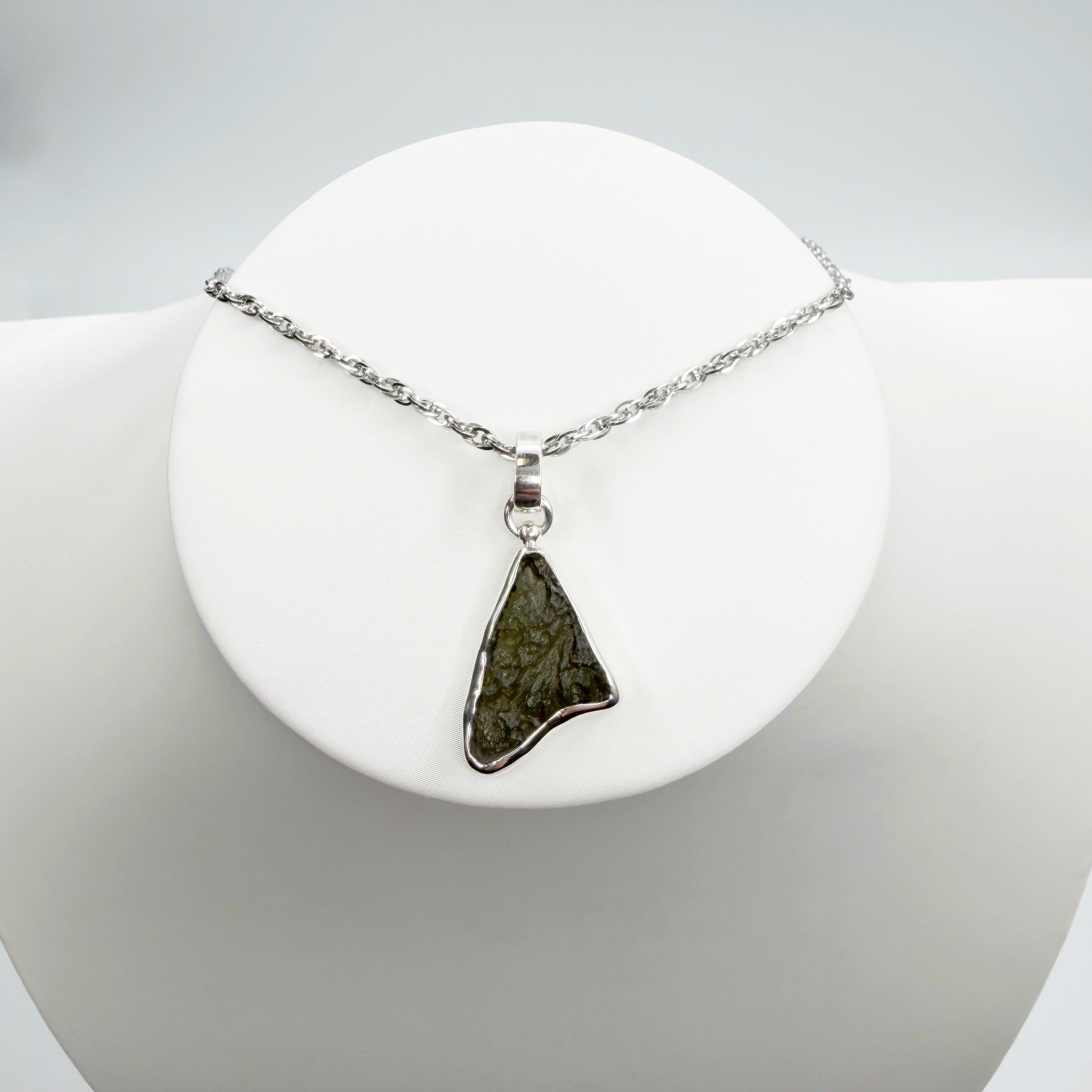 Ciondolo Moldavite Grezza e Argento 925