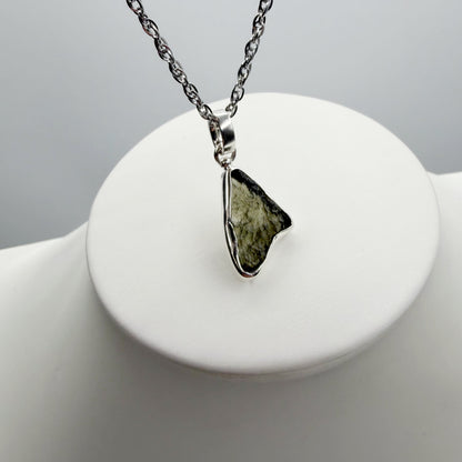 Ciondolo Moldavite Grezza e Argento 925