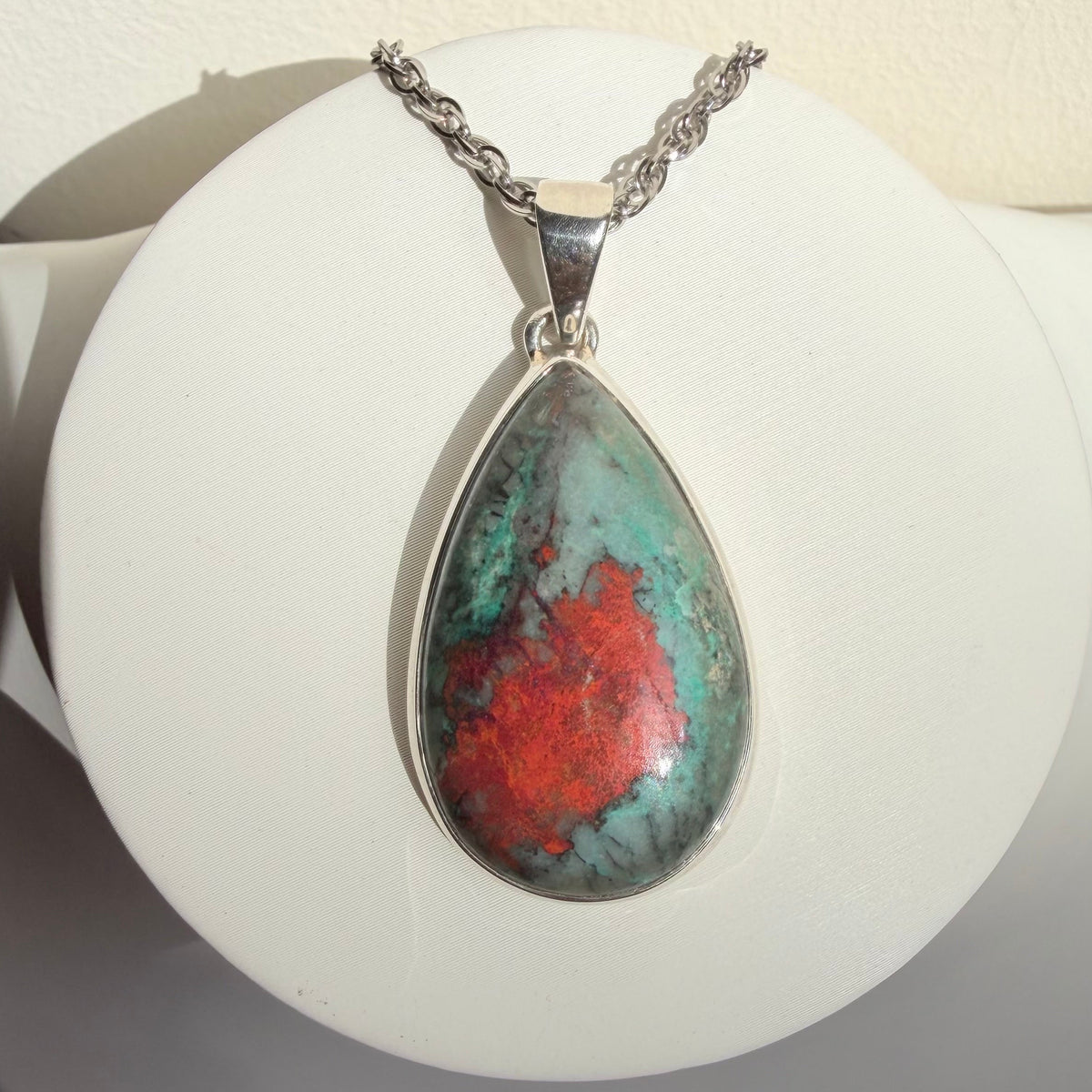 Ciondolo Cuprite e Argento 925 - Goccia