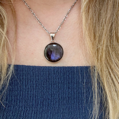 Ciondolo Labradorite Viola - Argento 925 Tondo
