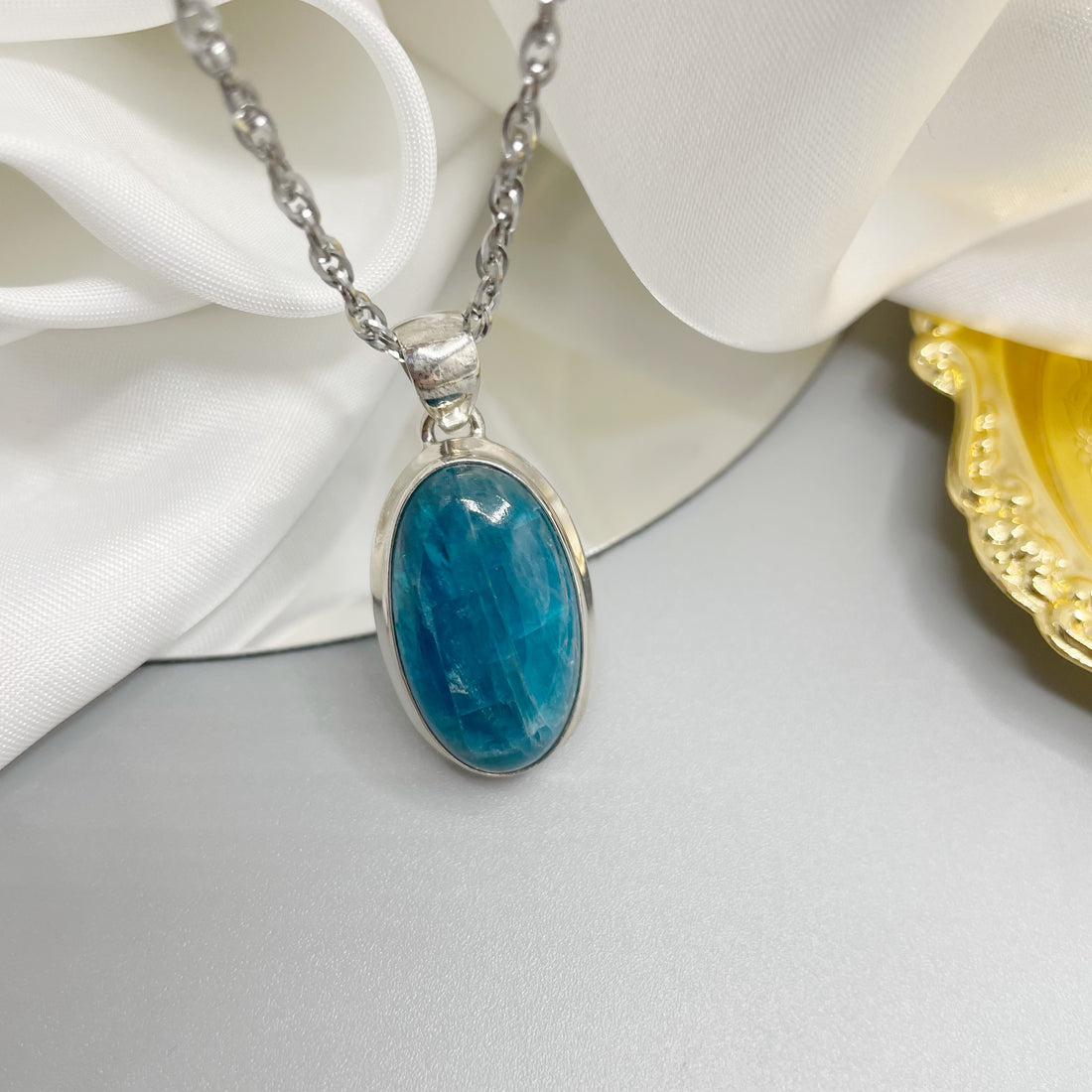 Ciondolo Apatite Argento 925 - Ovale