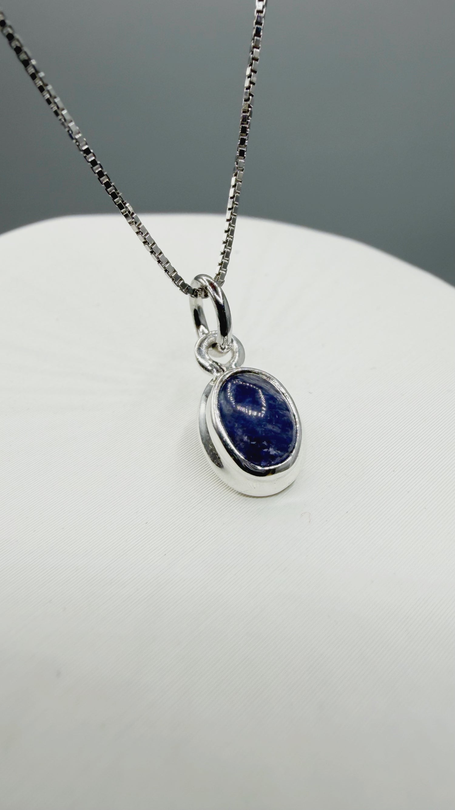 Ciondolo Punto Luce Tanzanite Argento 925 - Ovale