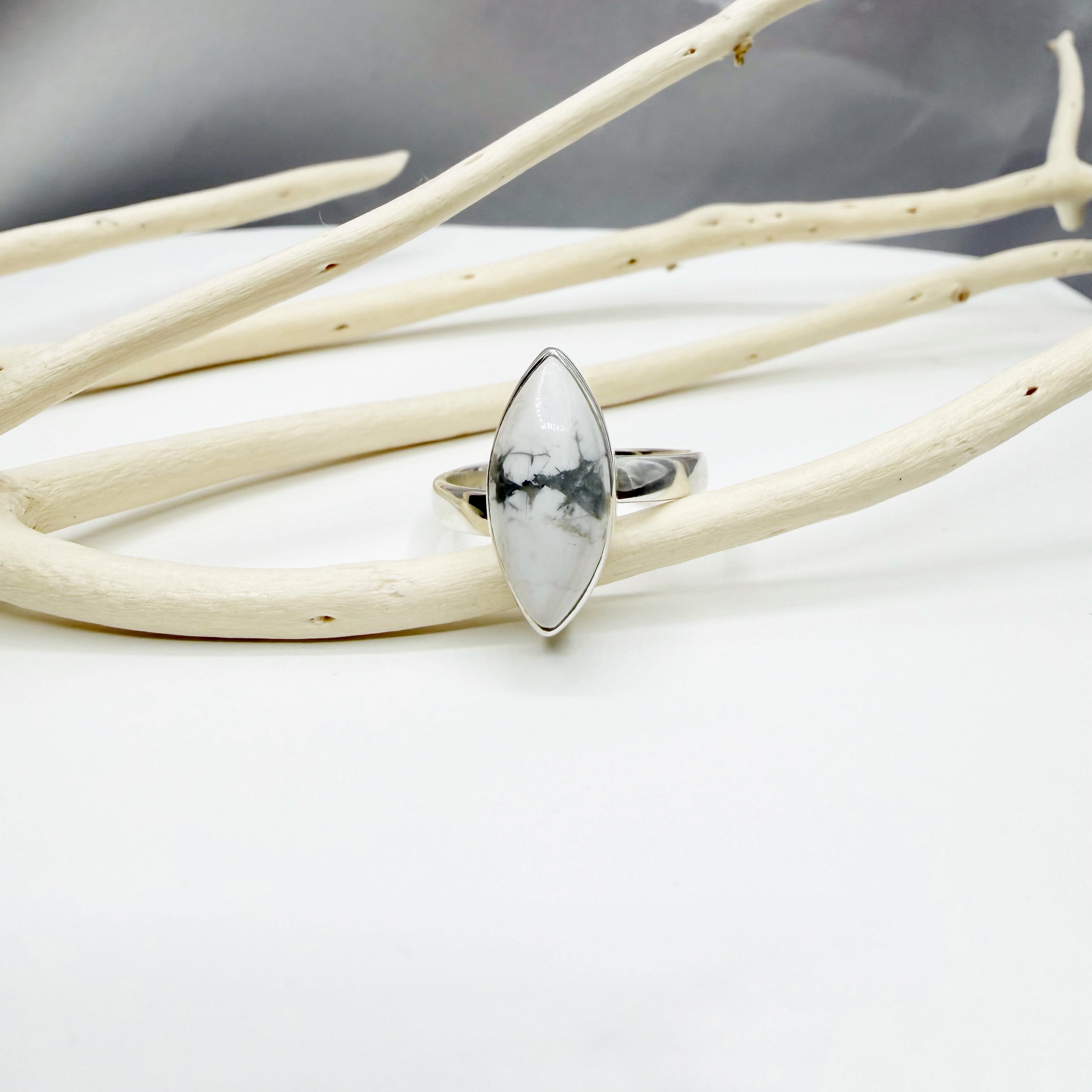 Anello Howlite e Argento 925