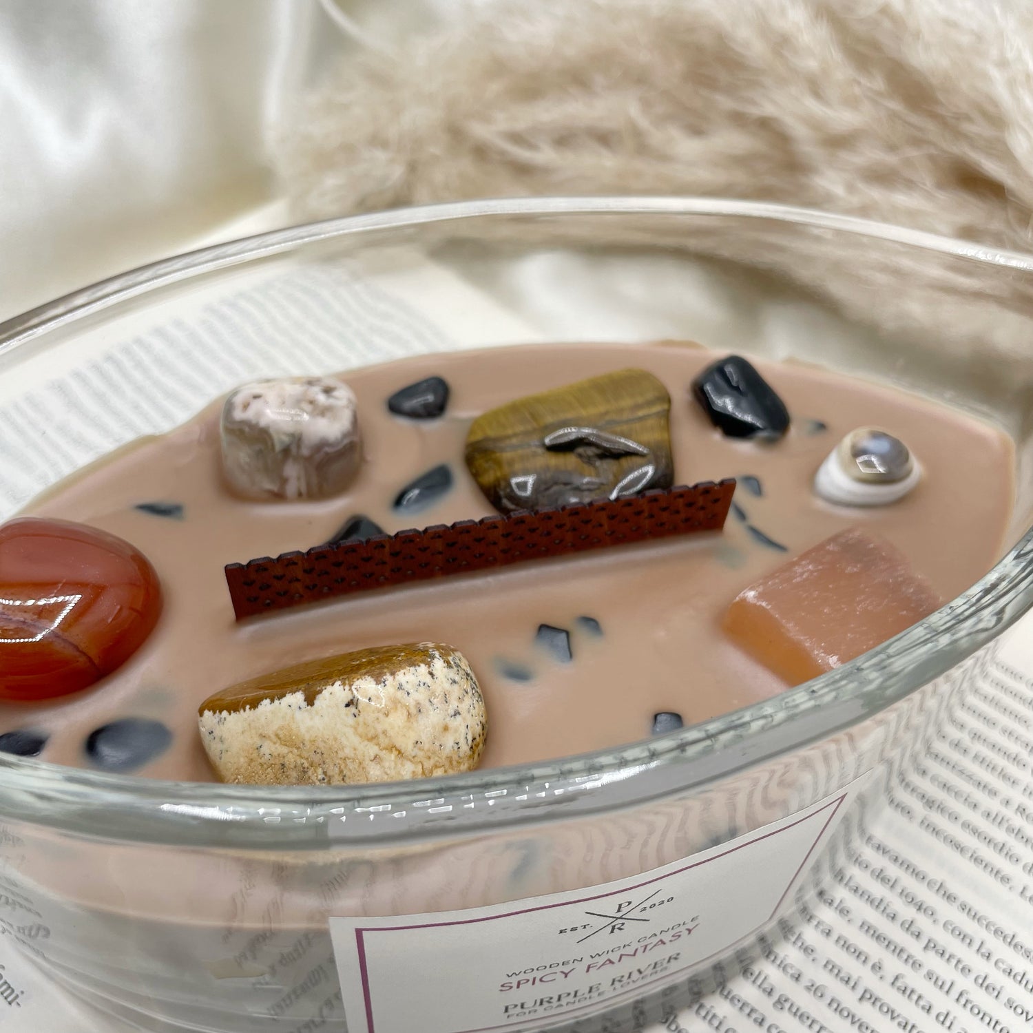 Candela Luxury: Cristalli per protezione, fortuna e determinazione