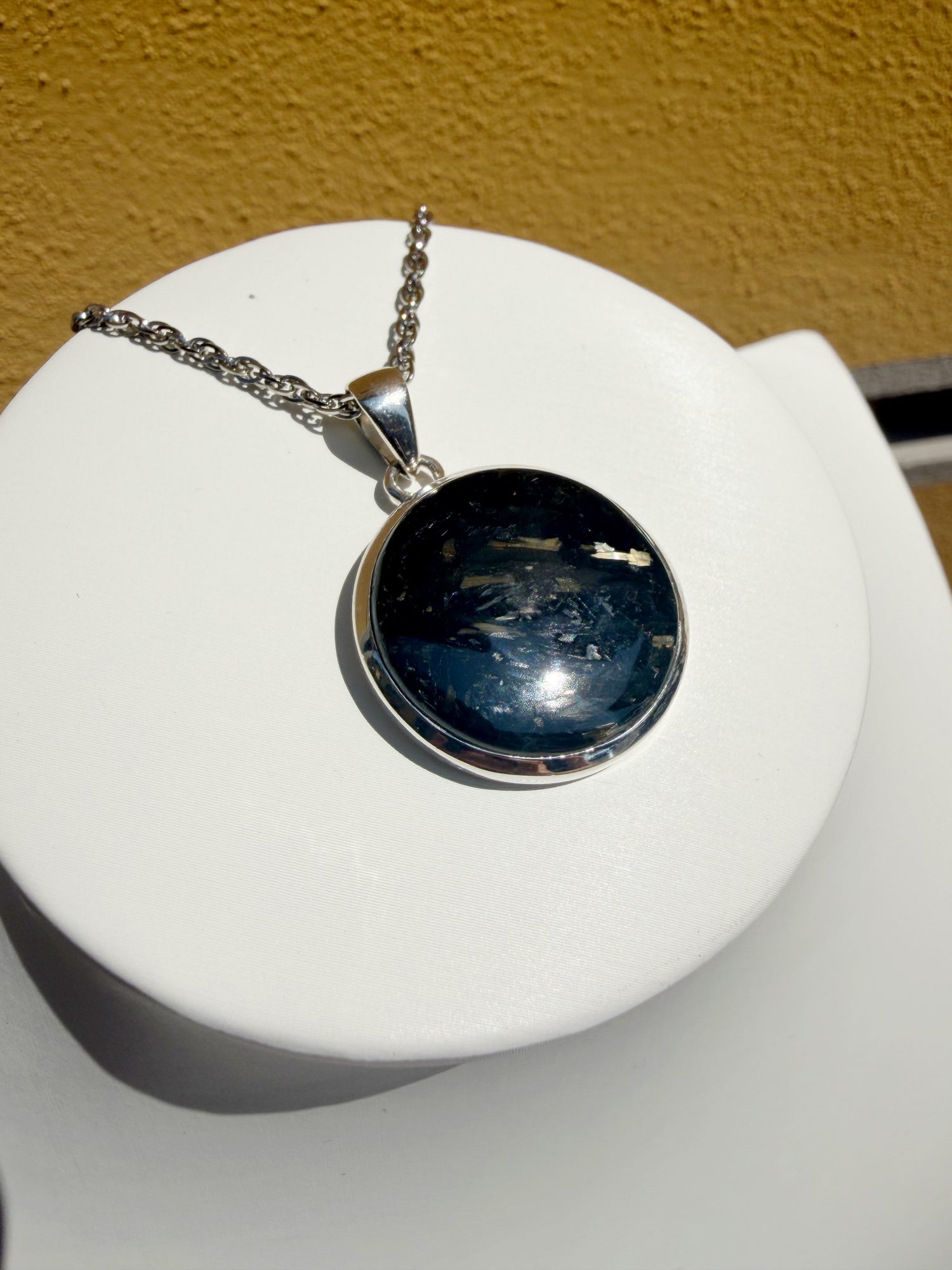 Ciondolo Nuummite Argento 925 - Tondo