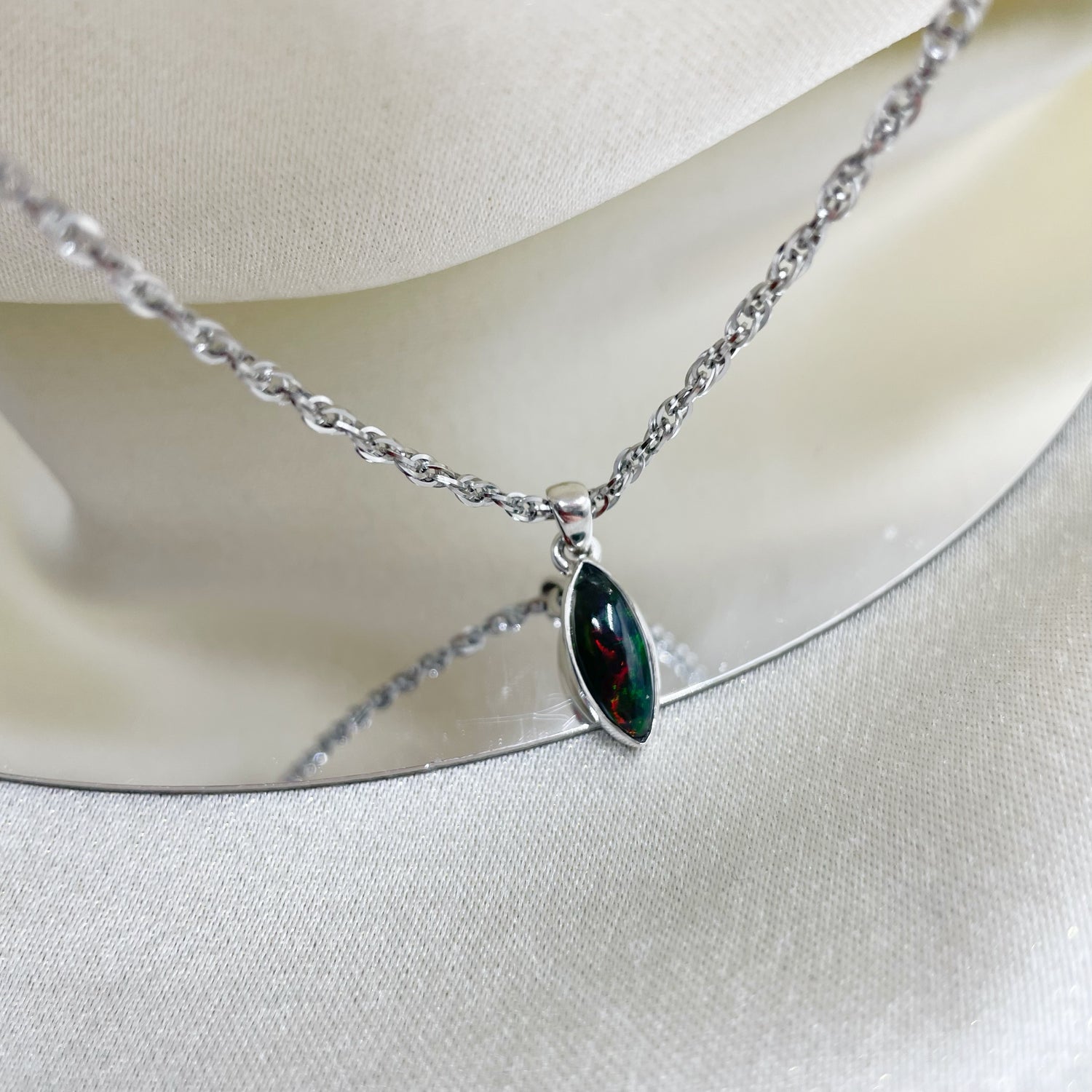 Ciondolo Opale Nero Chalama - Argento 925