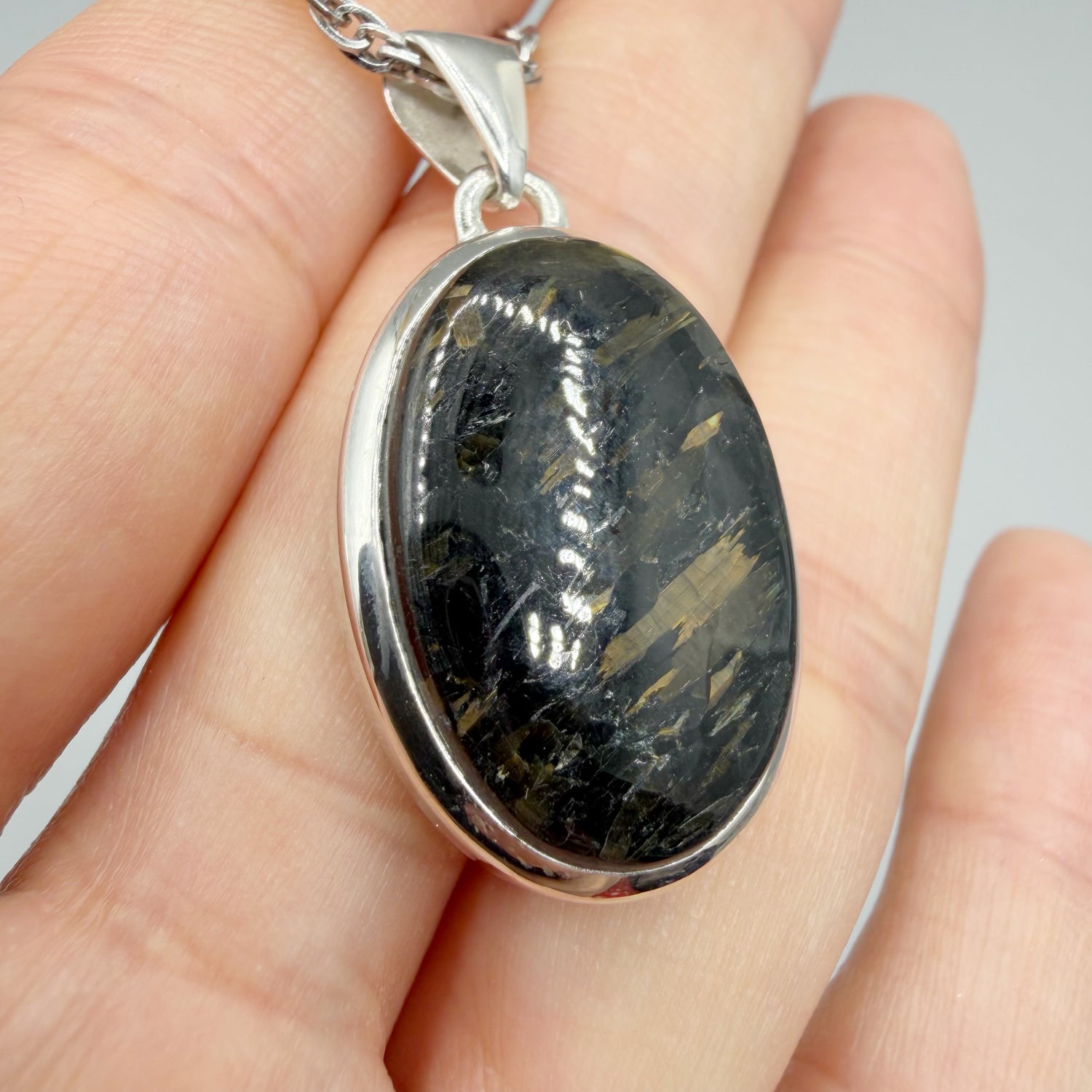 Ciondolo Nuummite Argento 925 - Ovale